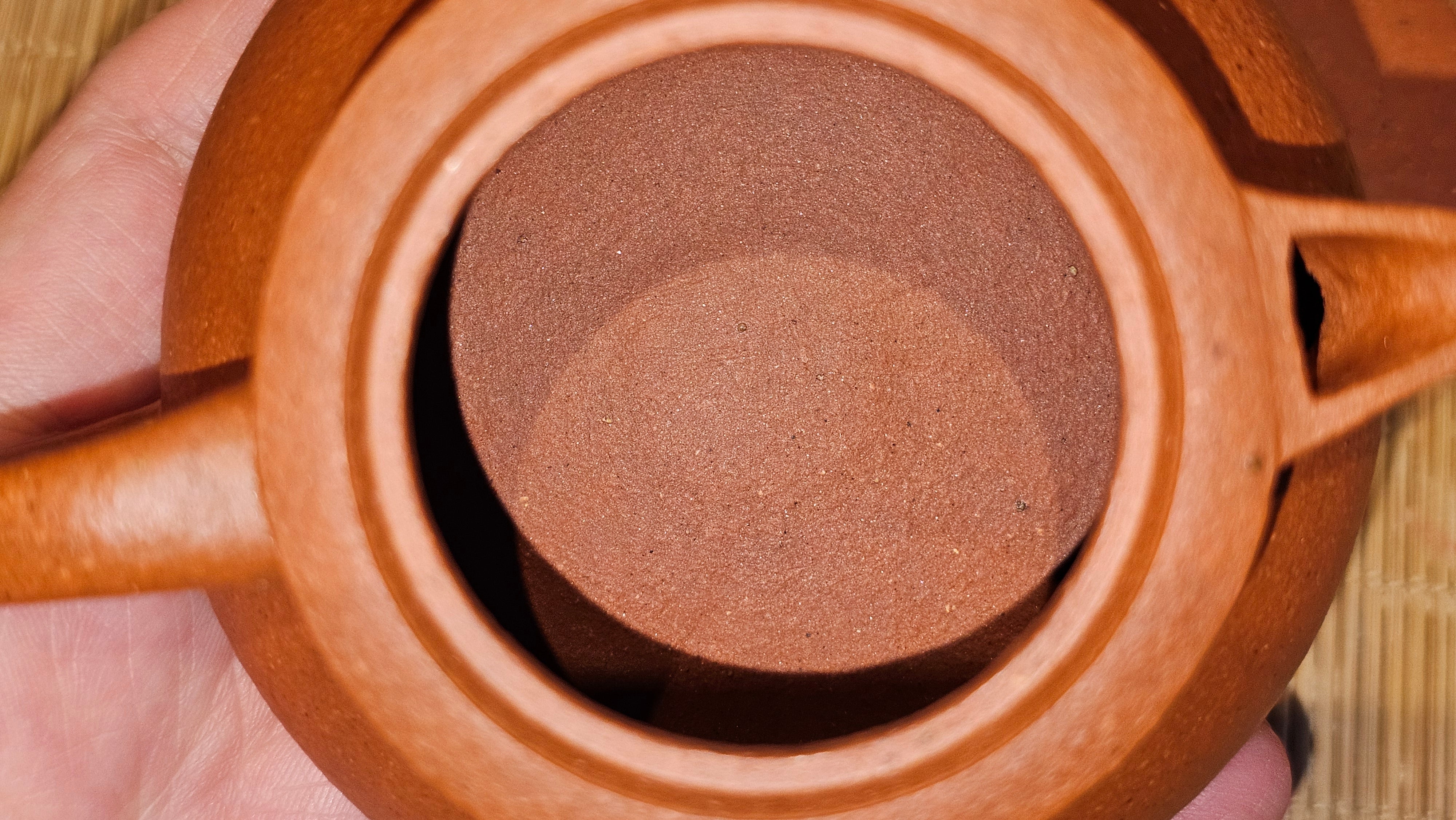 Le Rong 乐荣, 121.2ml, rare Zhu Sha 朱砂 (highest granularity form of ZhuNi), by Craftsman Gu Xiao Ming 顾小明 ~!Congratulations to Mr E.W.! 1237hrs 7th Oct 2025, Berkeley, CA!