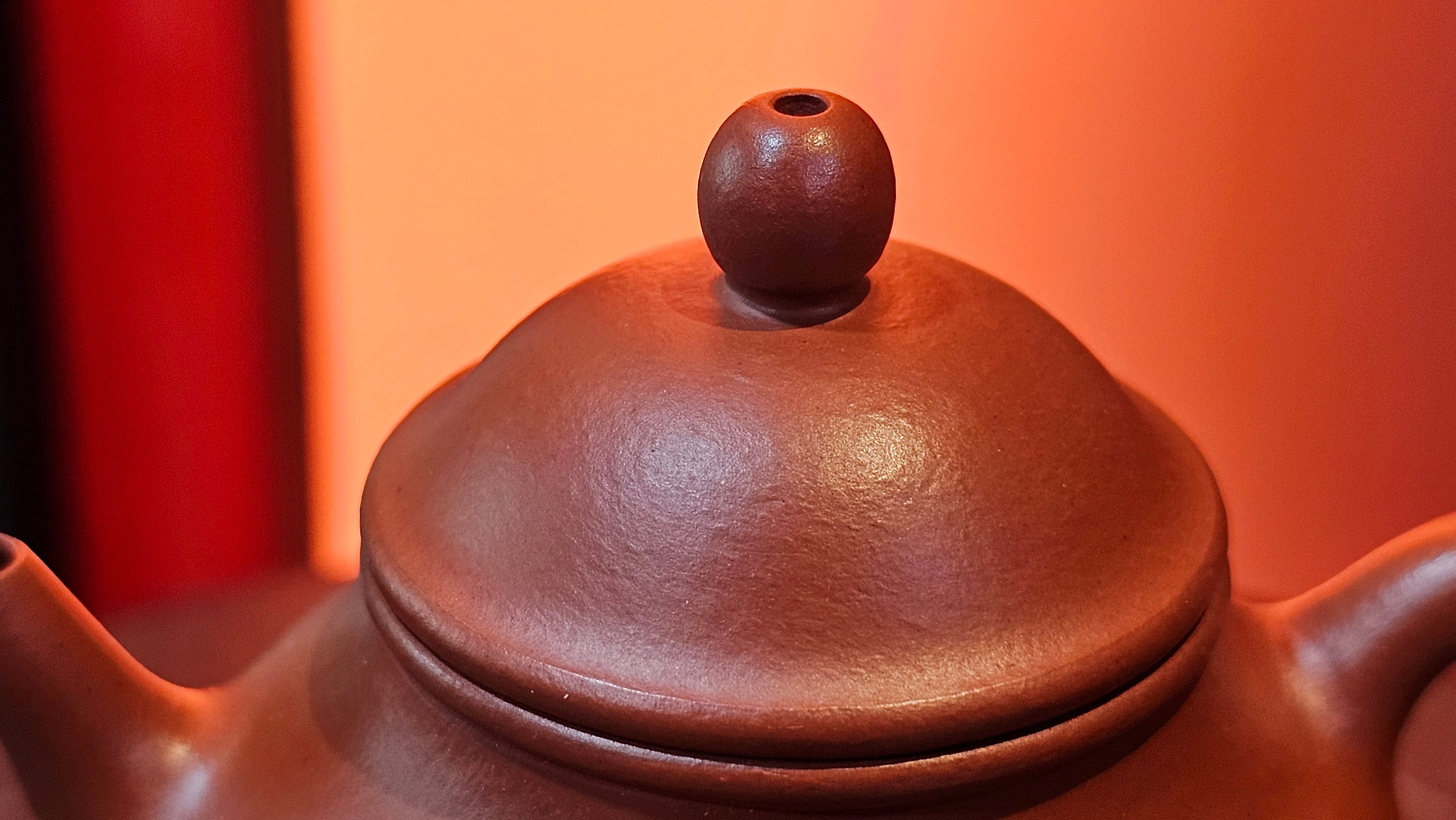 Yan Yun 颜韵, 96.6ml, Xiao Mei Yao Zhu Ni 小煤窑朱泥, by Collaborative Craftsman Zhai Yi Yao 翟一耀 with Engraving by Craftsman Yi De Shu 一德书 ~ Congratulations to Ms J.C.! 1405hrs 18th Oct 2025, Los Angeles! CA!