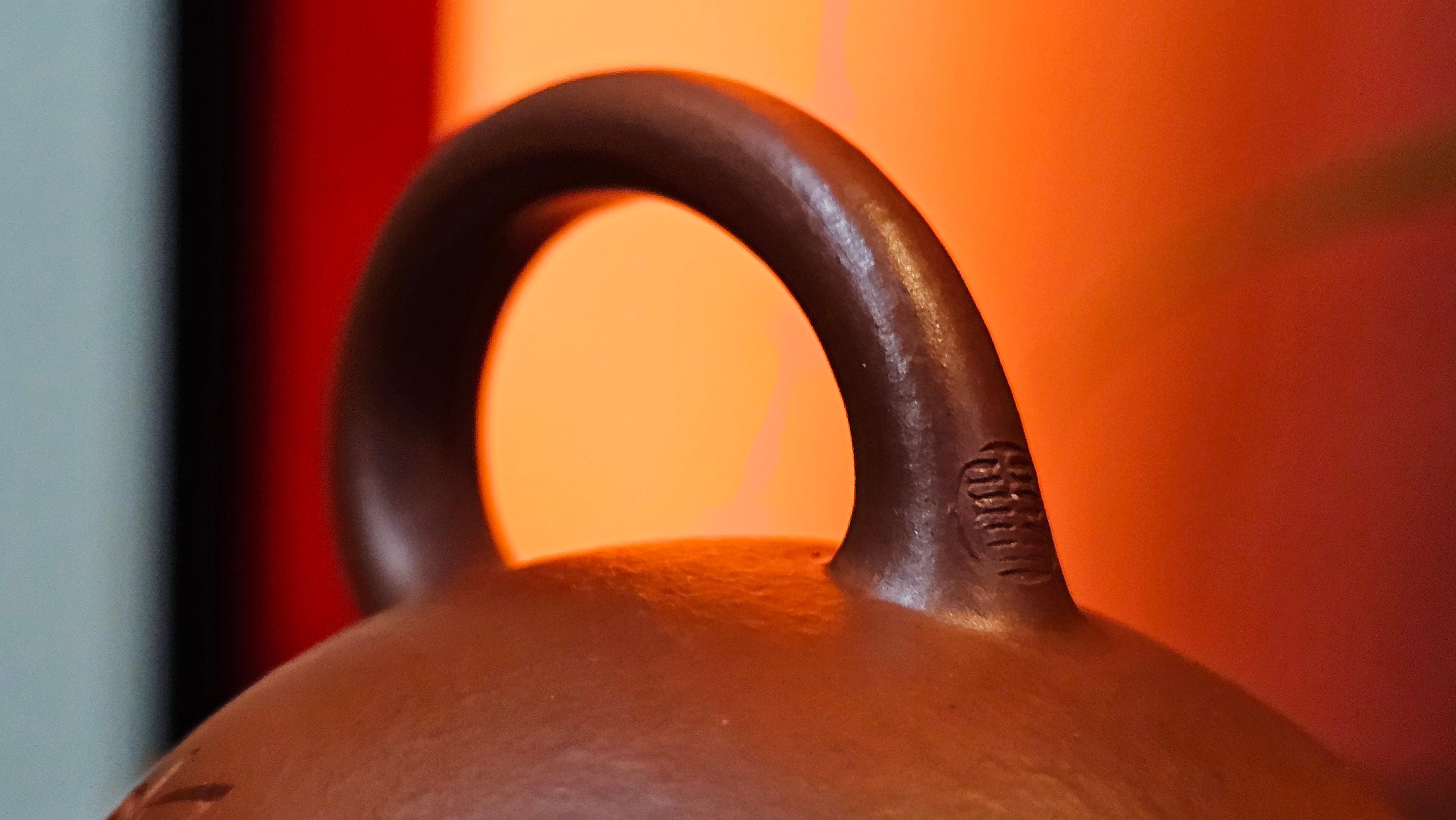 Yan Yun 颜韵, 96.6ml, Xiao Mei Yao Zhu Ni 小煤窑朱泥, by Collaborative Craftsman Zhai Yi Yao 翟一耀 with Engraving by Craftsman Yi De Shu 一德书 ~ Congratulations to Ms J.C.! 1405hrs 18th Oct 2025, Los Angeles! CA!