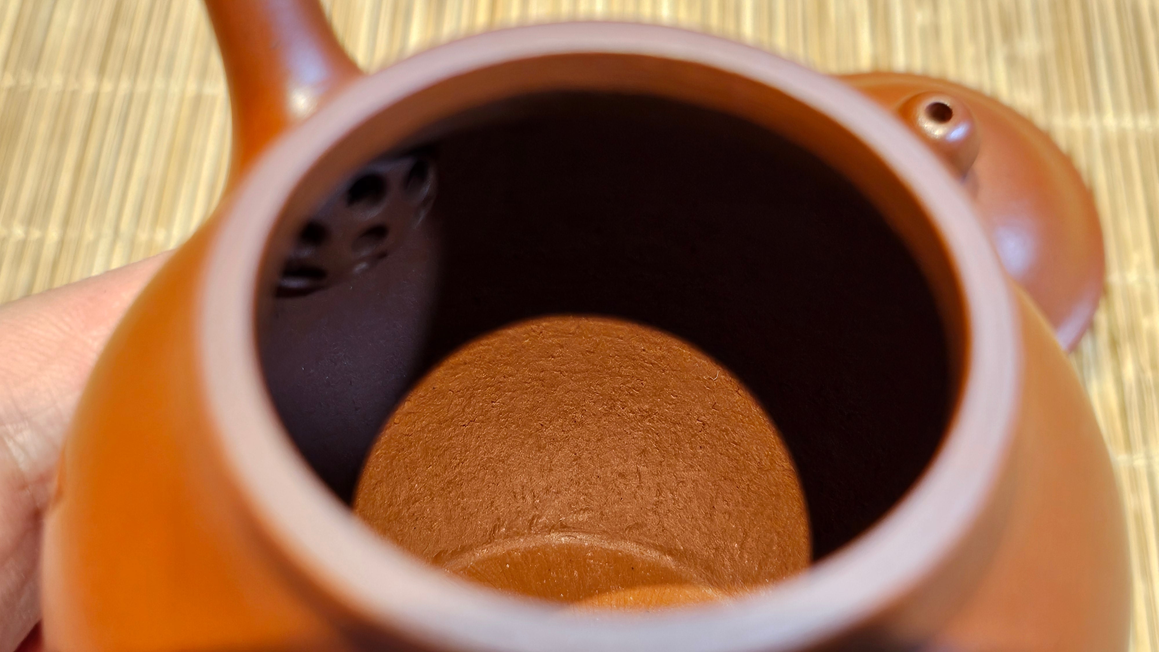 Yan Yun 颜韵, 96.6ml, Xiao Mei Yao Zhu Ni 小煤窑朱泥, by Collaborative Craftsman Zhai Yi Yao 翟一耀 with Engraving by Craftsman Yi De Shu 一德书 ~ Congratulations to Ms J.C.! 1405hrs 18th Oct 2025, Los Angeles! CA!