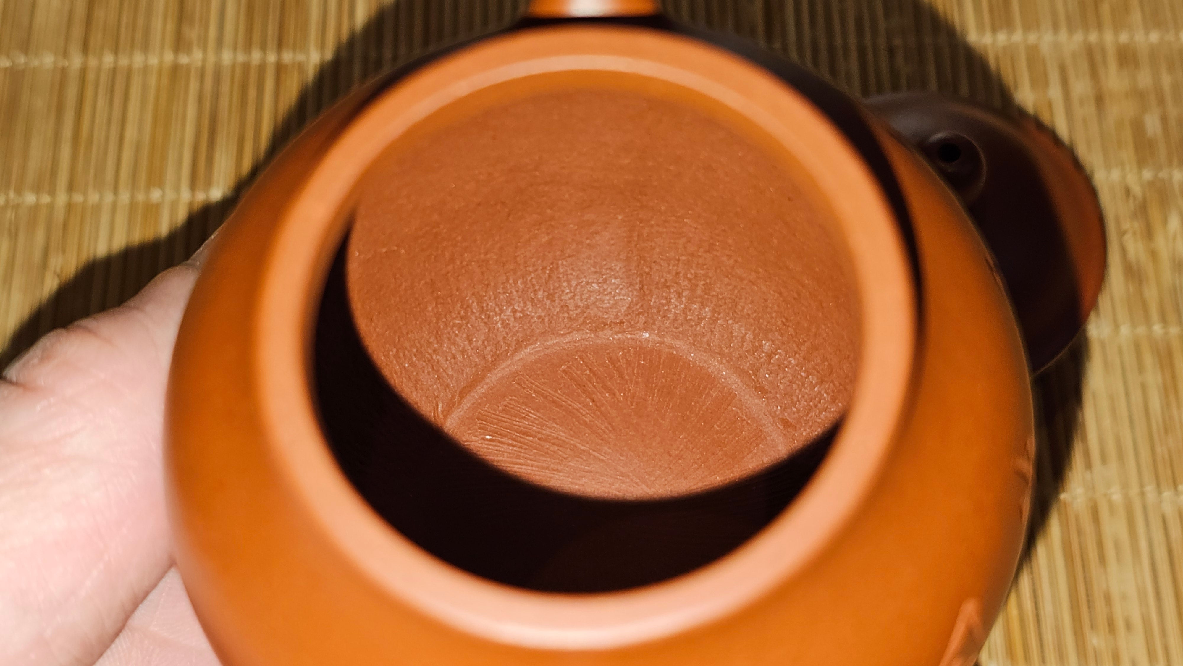 Yan Yun 颜韵, 96.6ml, Xiao Mei Yao Zhu Ni 小煤窑朱泥, by Collaborative Craftsman Zhai Yi Yao 翟一耀 with Engraving by Craftsman Yi De Shu 一德书 ~ Congratulations to Ms J.C.! 1405hrs 18th Oct 2025, Los Angeles! CA!