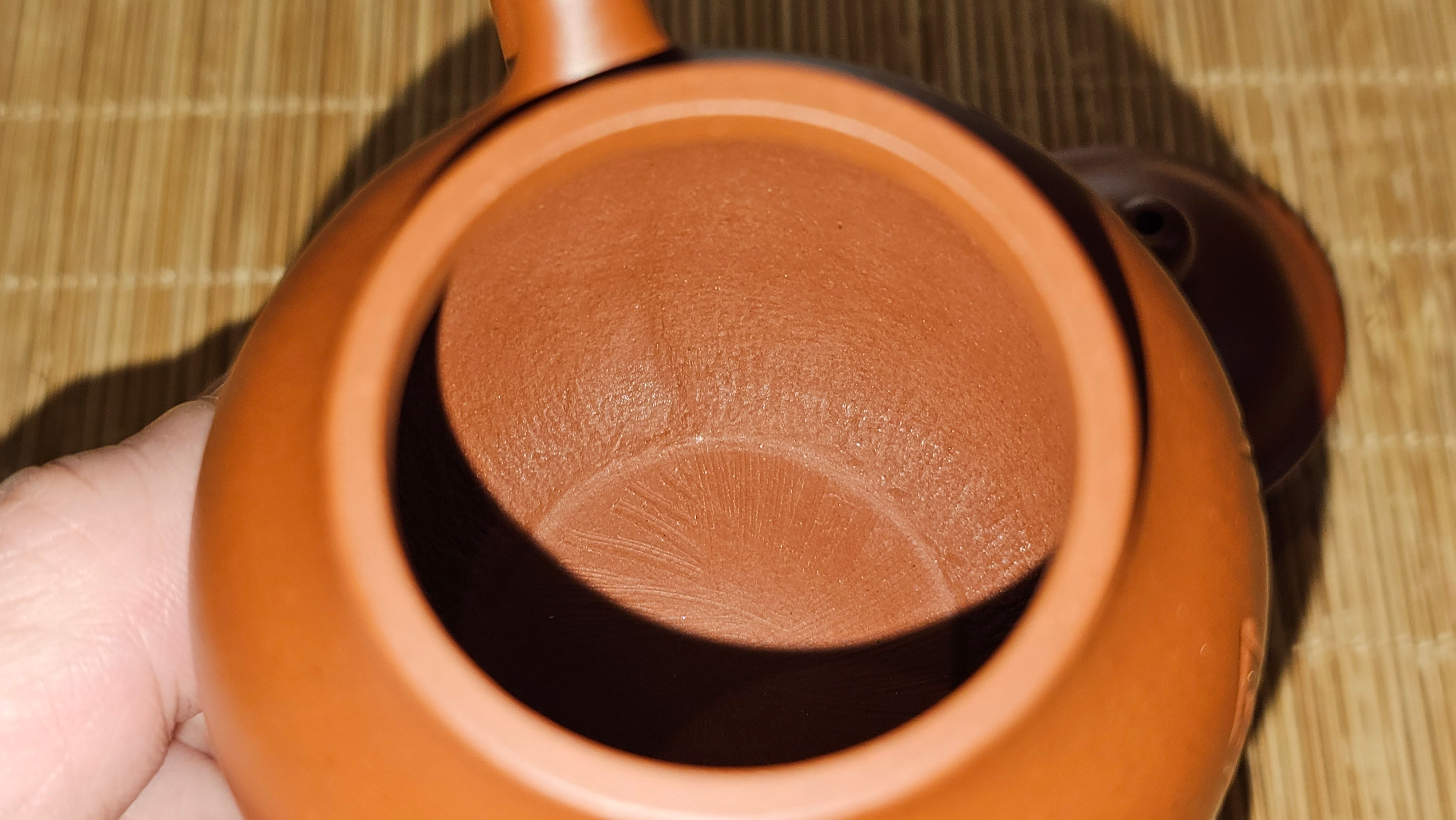 Yan Yun 颜韵, 96.6ml, Xiao Mei Yao Zhu Ni 小煤窑朱泥, by Collaborative Craftsman Zhai Yi Yao 翟一耀 with Engraving by Craftsman Yi De Shu 一德书 ~ Congratulations to Ms J.C.! 1405hrs 18th Oct 2025, Los Angeles! CA!