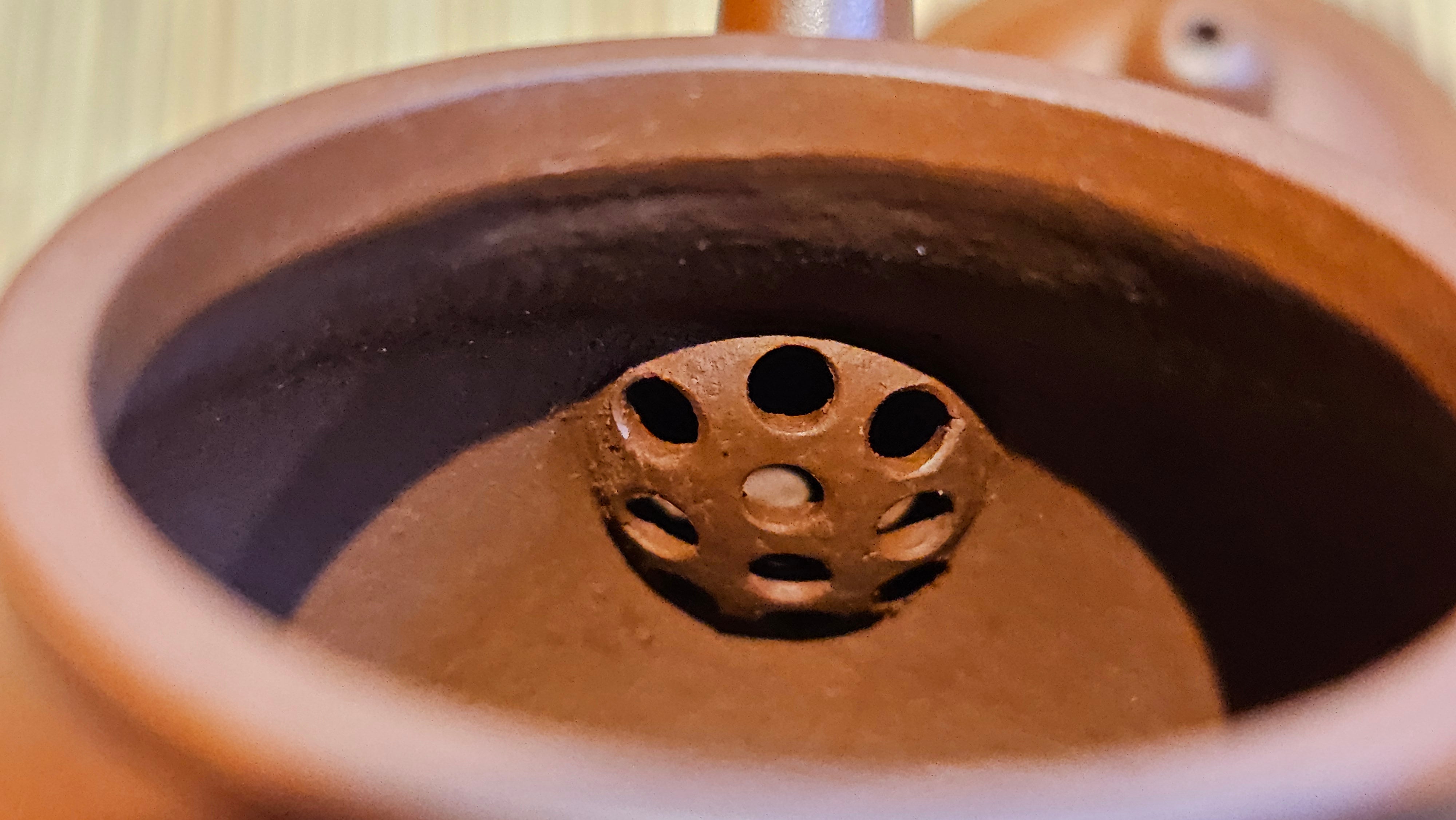 Yan Yun 颜韵, 96.6ml, Xiao Mei Yao Zhu Ni 小煤窑朱泥, by Collaborative Craftsman Zhai Yi Yao 翟一耀 with Engraving by Craftsman Yi De Shu 一德书 ~ Congratulations to Ms J.C.! 1405hrs 18th Oct 2025, Los Angeles! CA!