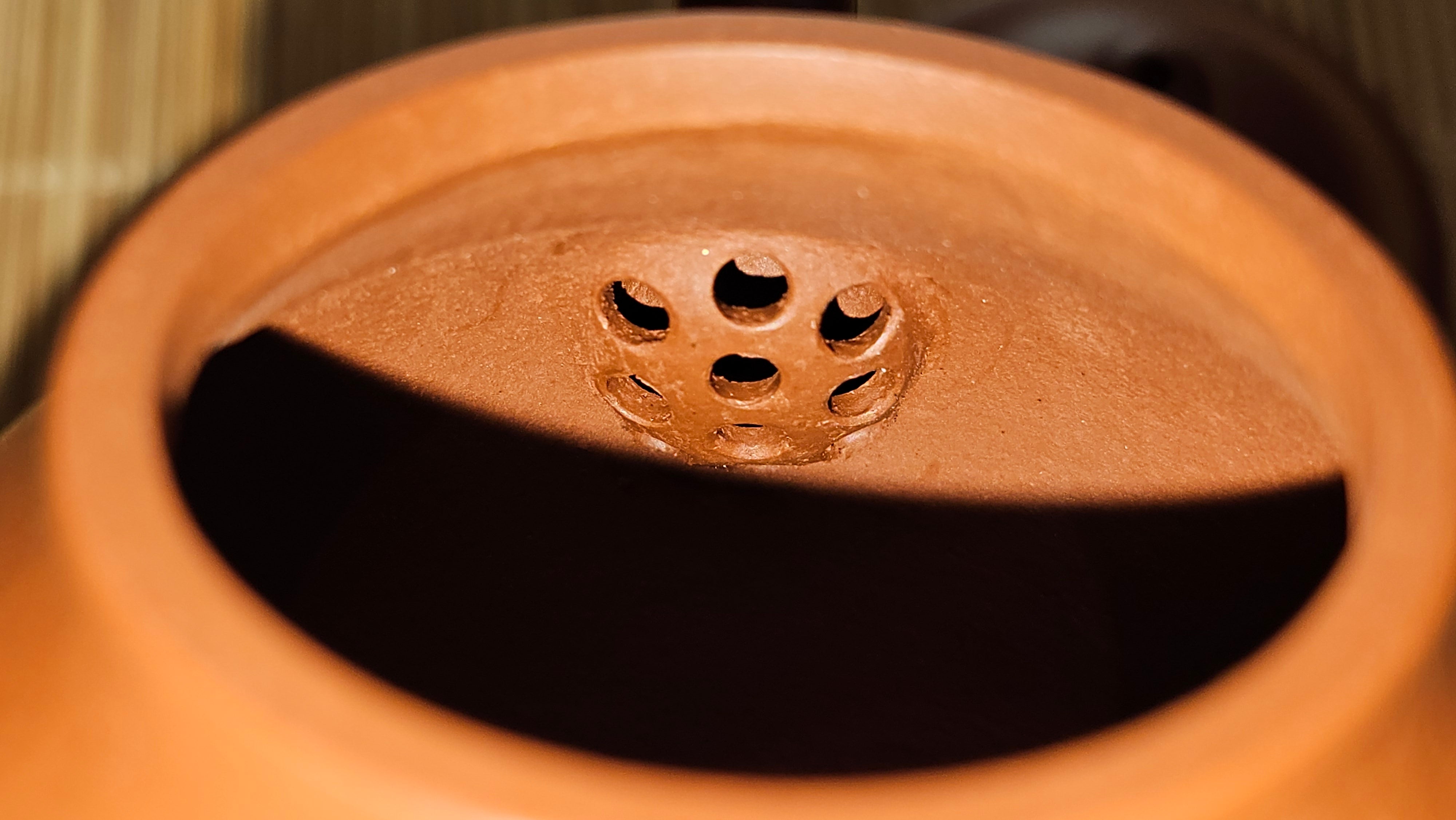 Yan Yun 颜韵, 96.6ml, Xiao Mei Yao Zhu Ni 小煤窑朱泥, by Collaborative Craftsman Zhai Yi Yao 翟一耀 with Engraving by Craftsman Yi De Shu 一德书 ~ Congratulations to Ms J.C.! 1405hrs 18th Oct 2025, Los Angeles! CA!