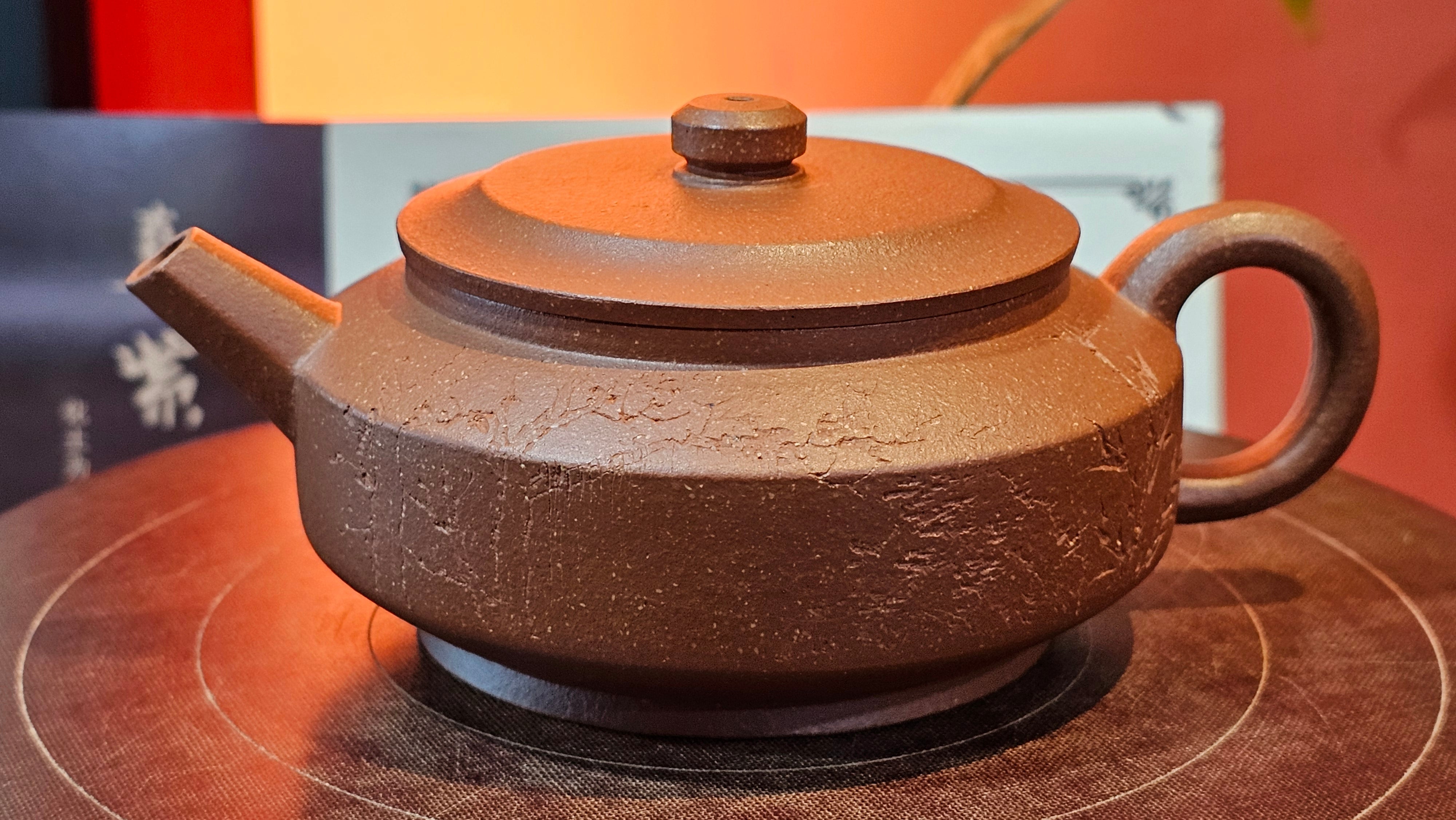 Zhou Pan《周盘》, 167.9ml, Hong Jiang Po Ni 红降坡泥, by Craftsman Zhu Shu 朱舒!~Engraving of Bamboos and Verse by Craftsman Mu Shan 牧山 ~ Congratulations to Mr B.H.S.! 1146hrs 7th Oct 2025, Jakarta! Indonesia🇮🇩!