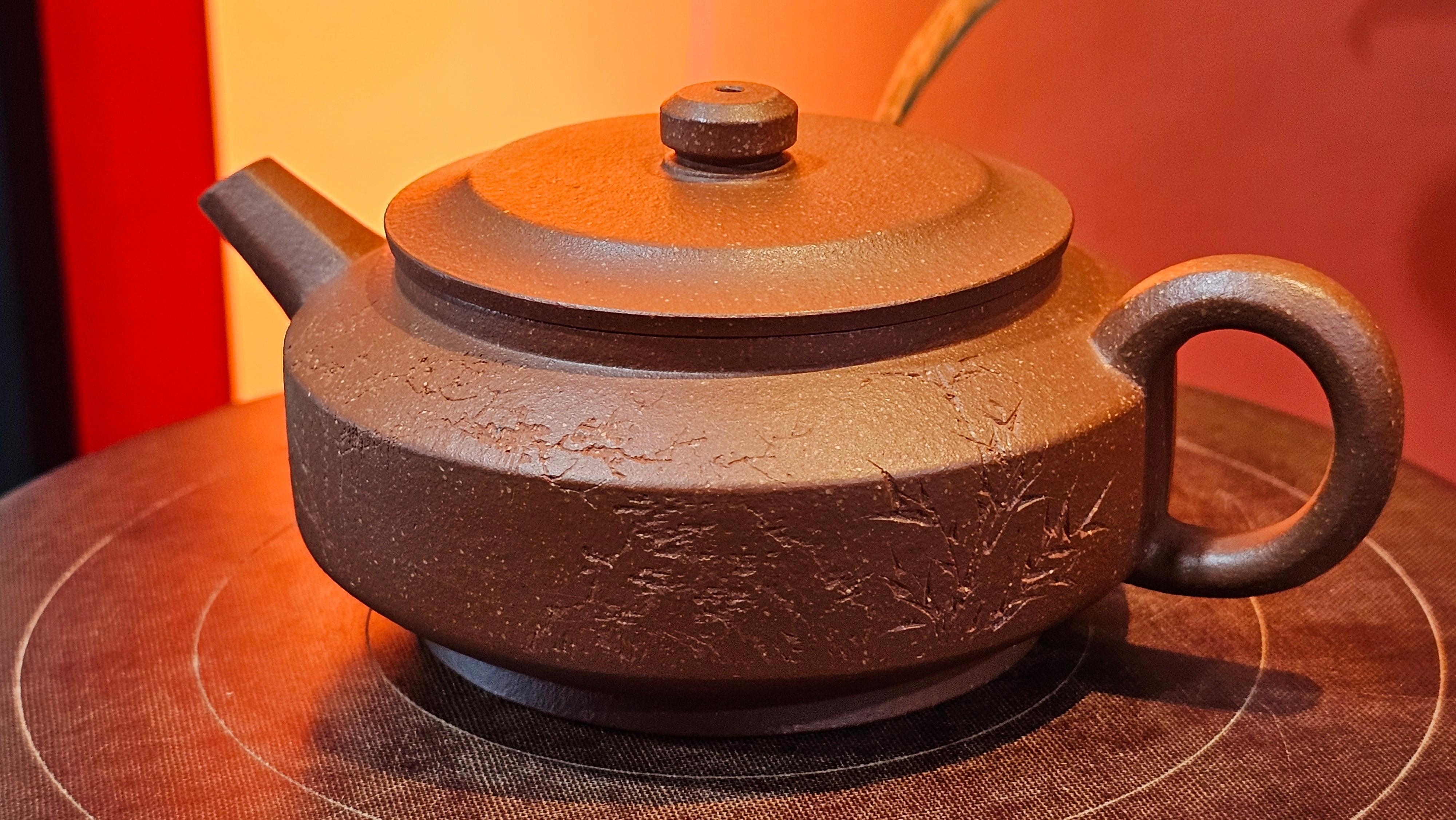 Zhou Pan《周盘》, 167.9ml, Hong Jiang Po Ni 红降坡泥, by Craftsman Zhu Shu 朱舒!~Engraving of Bamboos and Verse by Craftsman Mu Shan 牧山 ~ Congratulations to Mr B.H.S.! 1146hrs 7th Oct 2025, Jakarta! Indonesia🇮🇩!