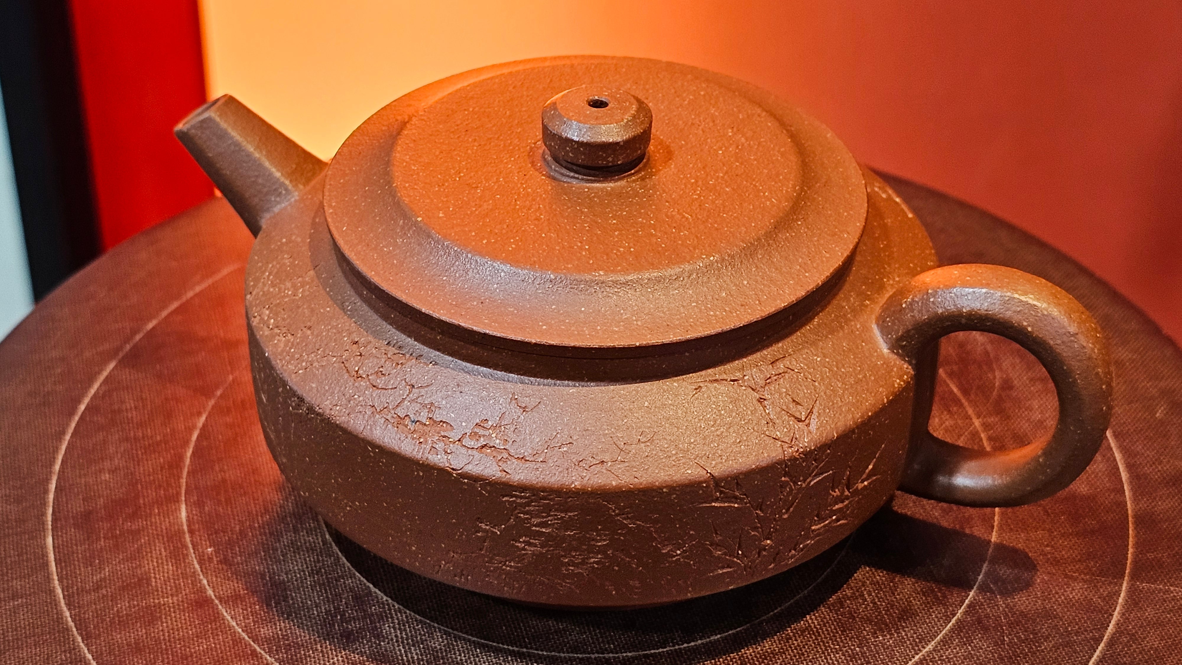 Zhou Pan《周盘》, 167.9ml, Hong Jiang Po Ni 红降坡泥, by Craftsman Zhu Shu 朱舒!~Engraving of Bamboos and Verse by Craftsman Mu Shan 牧山 ~ Congratulations to Mr B.H.S.! 1146hrs 7th Oct 2025, Jakarta! Indonesia🇮🇩!