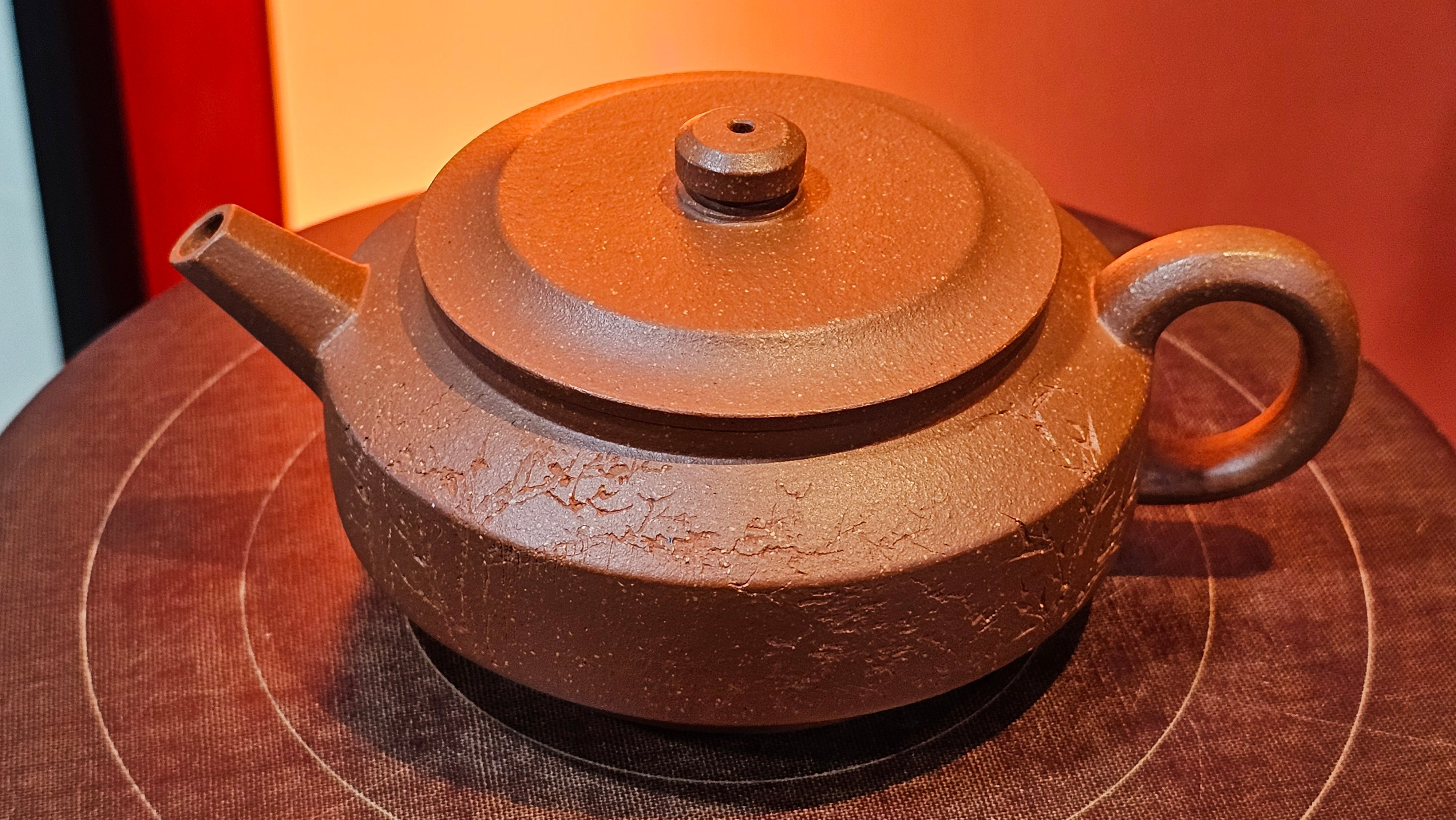 Zhou Pan《周盘》, 167.9ml, Hong Jiang Po Ni 红降坡泥, by Craftsman Zhu Shu 朱舒!~Engraving of Bamboos and Verse by Craftsman Mu Shan 牧山 ~ Congratulations to Mr B.H.S.! 1146hrs 7th Oct 2025, Jakarta! Indonesia🇮🇩!