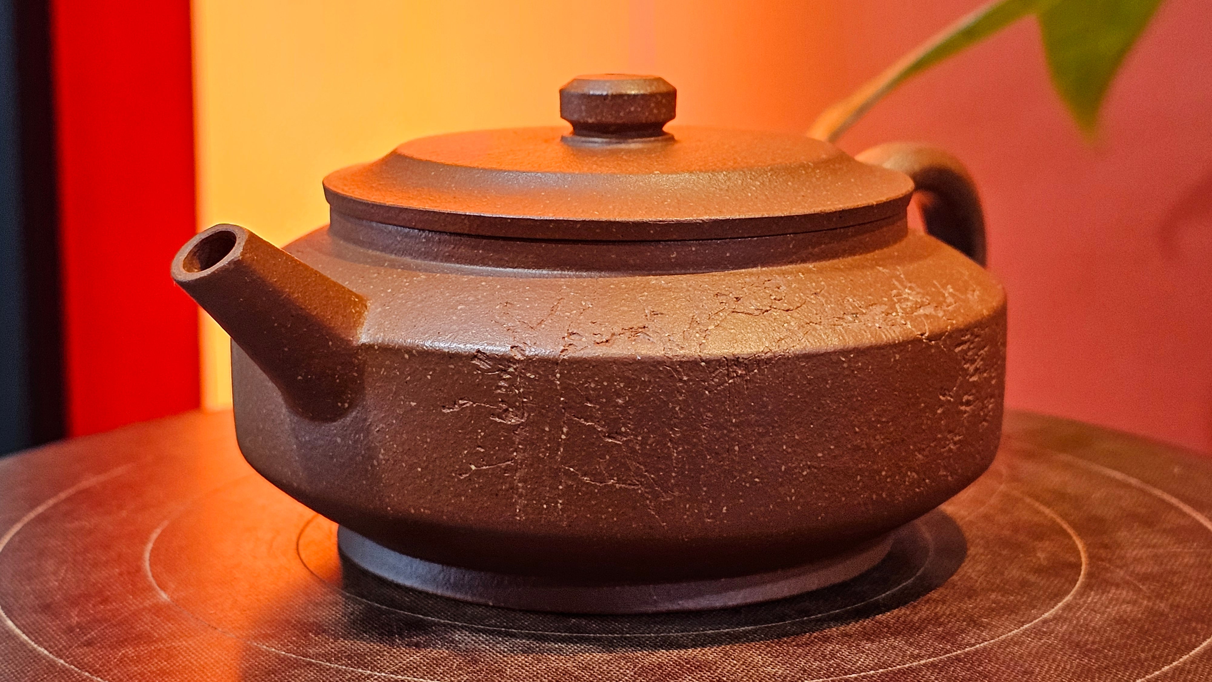 Zhou Pan《周盘》, 167.9ml, Hong Jiang Po Ni 红降坡泥, by Craftsman Zhu Shu 朱舒!~Engraving of Bamboos and Verse by Craftsman Mu Shan 牧山 ~ Congratulations to Mr B.H.S.! 1146hrs 7th Oct 2025, Jakarta! Indonesia🇮🇩!