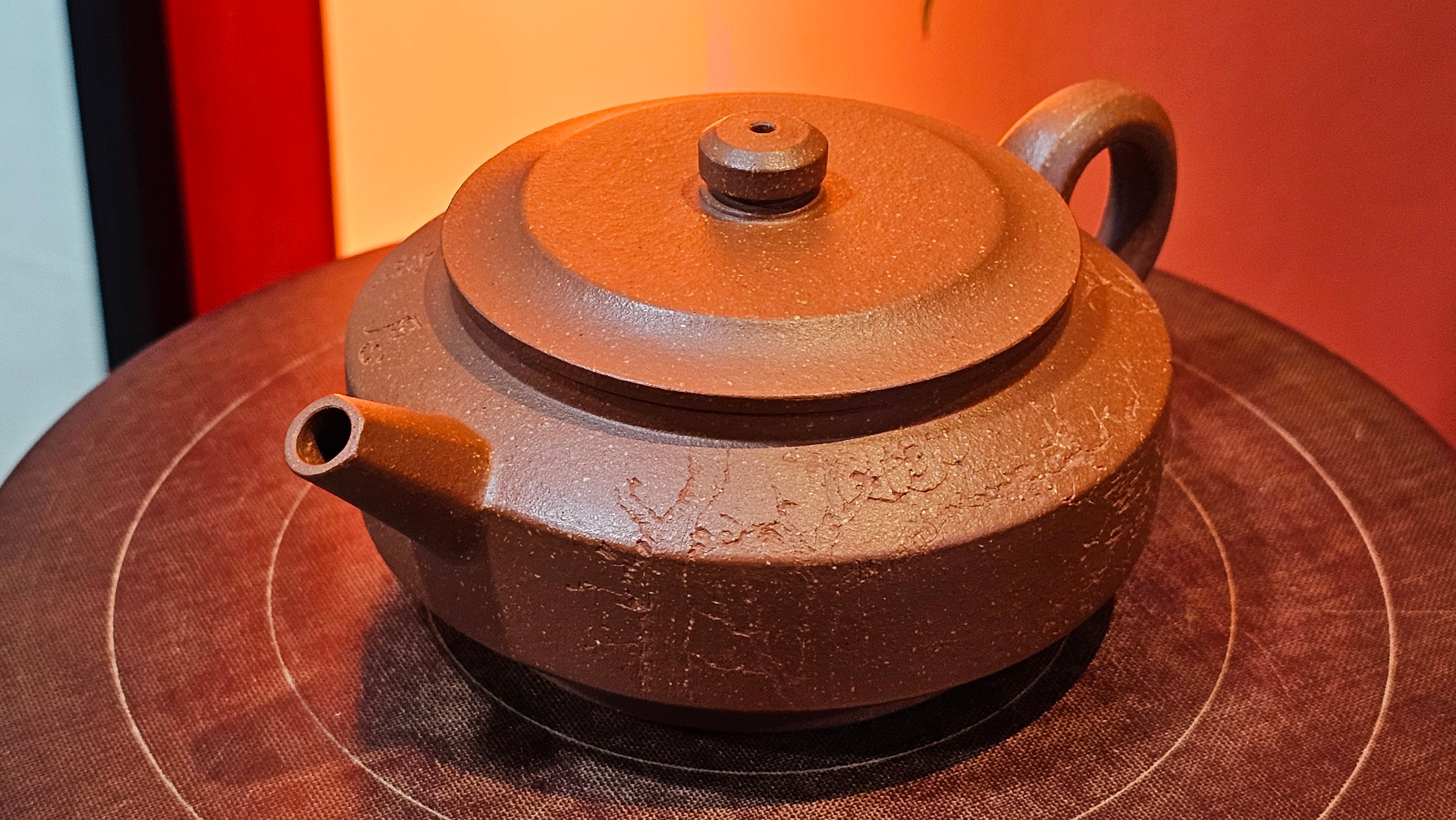 Zhou Pan《周盘》, 167.9ml, Hong Jiang Po Ni 红降坡泥, by Craftsman Zhu Shu 朱舒!~Engraving of Bamboos and Verse by Craftsman Mu Shan 牧山 ~ Congratulations to Mr B.H.S.! 1146hrs 7th Oct 2025, Jakarta! Indonesia🇮🇩!