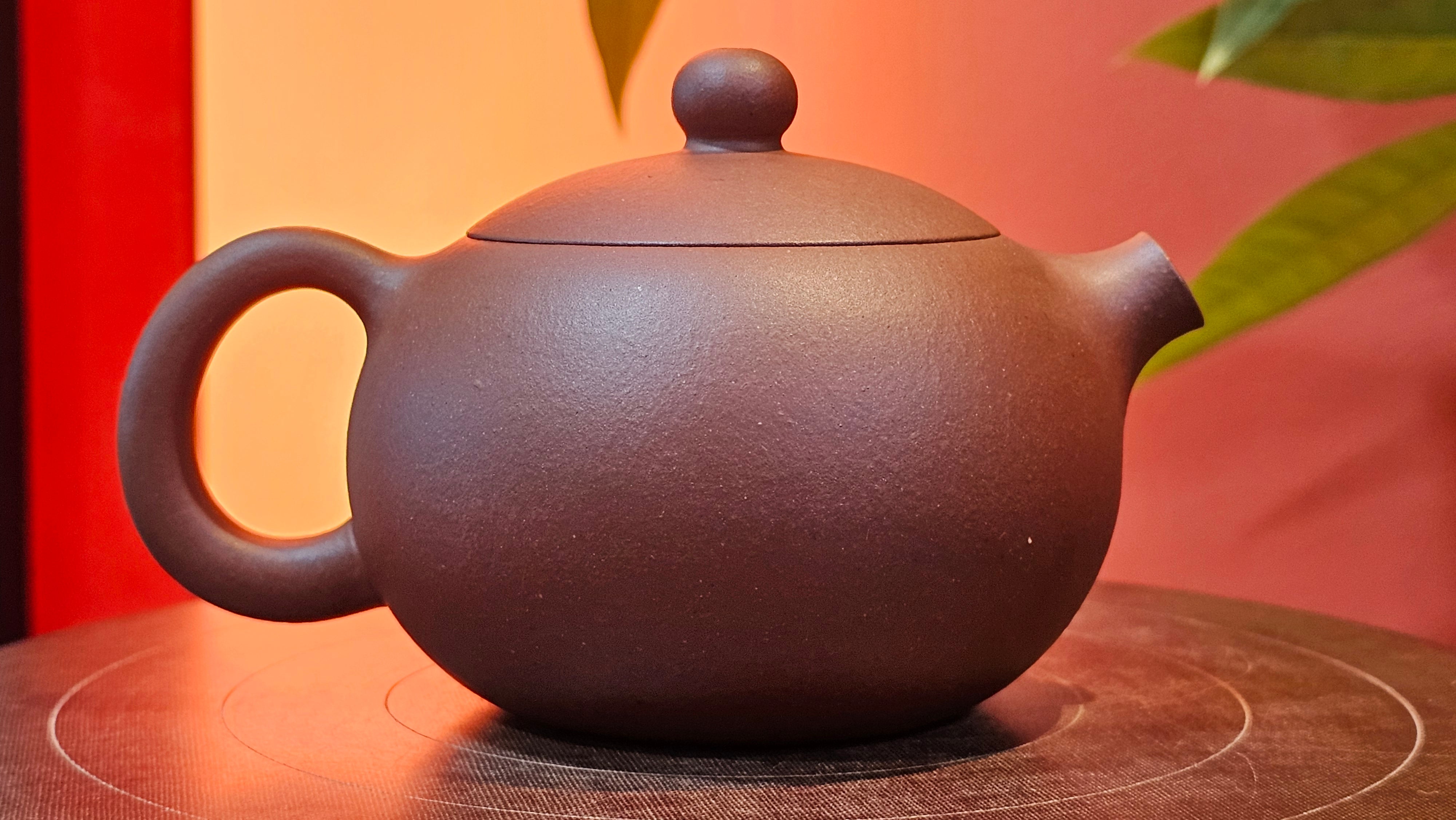 Xi Shi 西施, 149.1ml, Di Cao Qing Zi Ni 底槽青紫泥, by Craftsman Gu Xiao Ming 顾小明 ~!Congratulations to Mr F.E.!1546hrs 15th Oct 2025, Athens! GA.