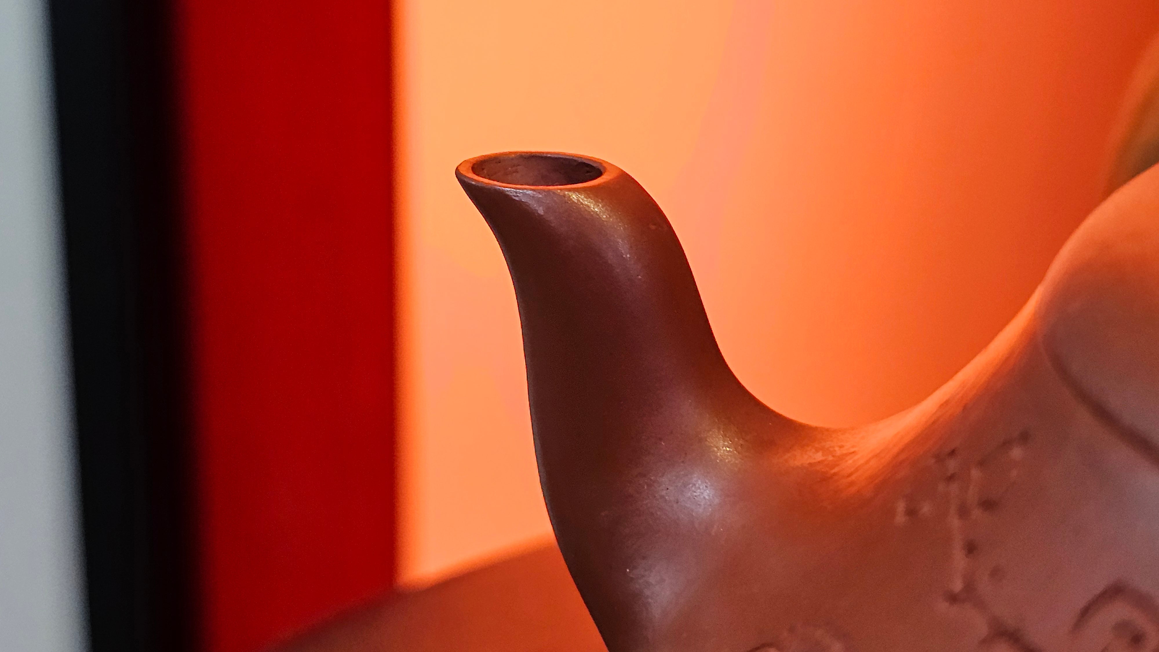 Han Tang Shi Piao 汉棠石瓢, 168.6ml, Xiao Mei Yao Zhu Ni 小煤窑朱泥, by Craftsman Shi Yun 石芸, Engraving by Craftsman Yi De Shu 刻绘 ~ 一德书 ~!Congratulations to Mr C.B.! 0117hrs 13th Oct 2025. Inglewood! CA.