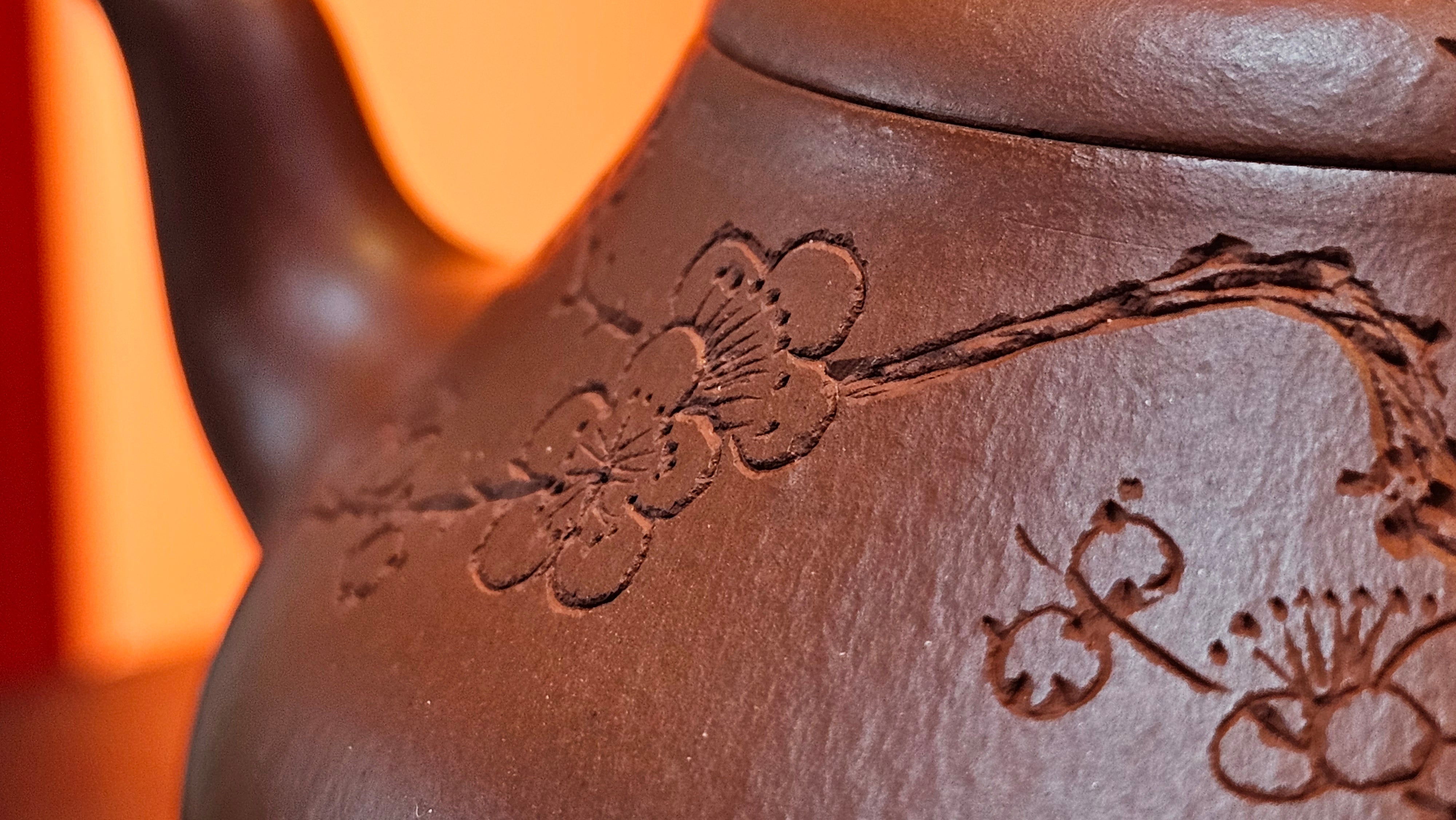 Han Tang Shi Piao 汉棠石瓢, 168.6ml, Xiao Mei Yao Zhu Ni 小煤窑朱泥, by Craftsman Shi Yun 石芸, Engraving by Craftsman Yi De Shu 刻绘 ~ 一德书 ~!Congratulations to Mr C.B.! 0117hrs 13th Oct 2025. Inglewood! CA.