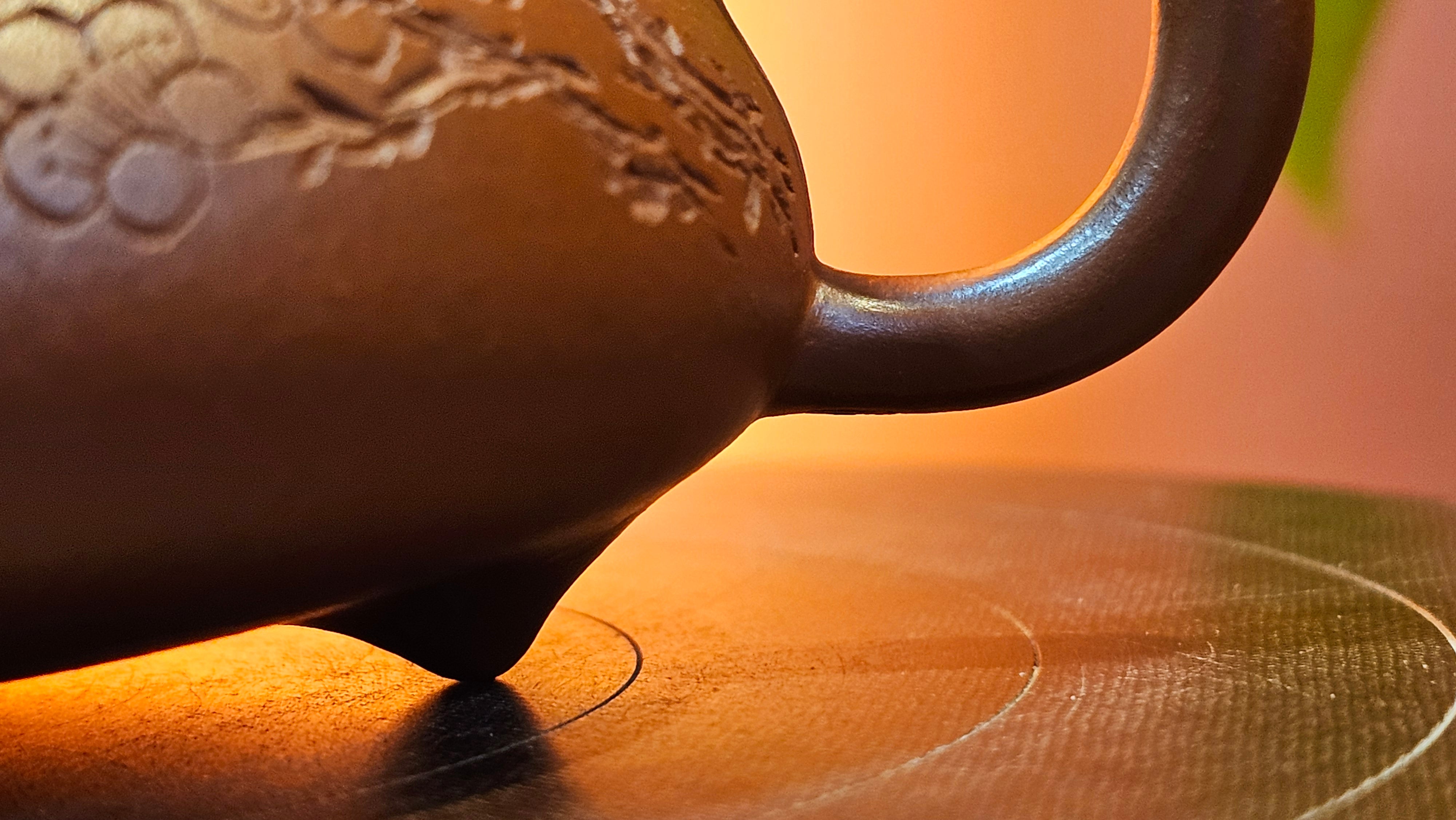 Han Tang Shi Piao 汉棠石瓢, 168.6ml, Xiao Mei Yao Zhu Ni 小煤窑朱泥, by Craftsman Shi Yun 石芸, Engraving by Craftsman Yi De Shu 刻绘 ~ 一德书 ~!Congratulations to Mr C.B.! 0117hrs 13th Oct 2025. Inglewood! CA.