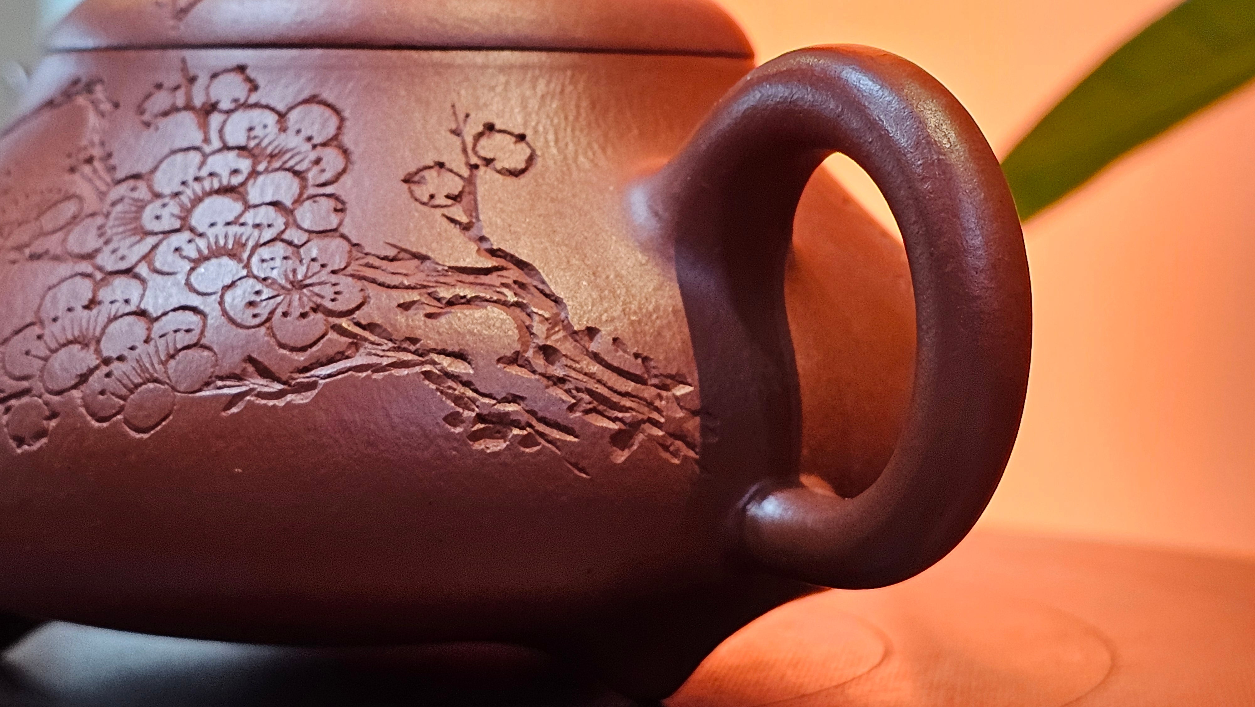 Han Tang Shi Piao 汉棠石瓢, 168.6ml, Xiao Mei Yao Zhu Ni 小煤窑朱泥, by Craftsman Shi Yun 石芸, Engraving by Craftsman Yi De Shu 刻绘 ~ 一德书 ~!Congratulations to Mr C.B.! 0117hrs 13th Oct 2025. Inglewood! CA.