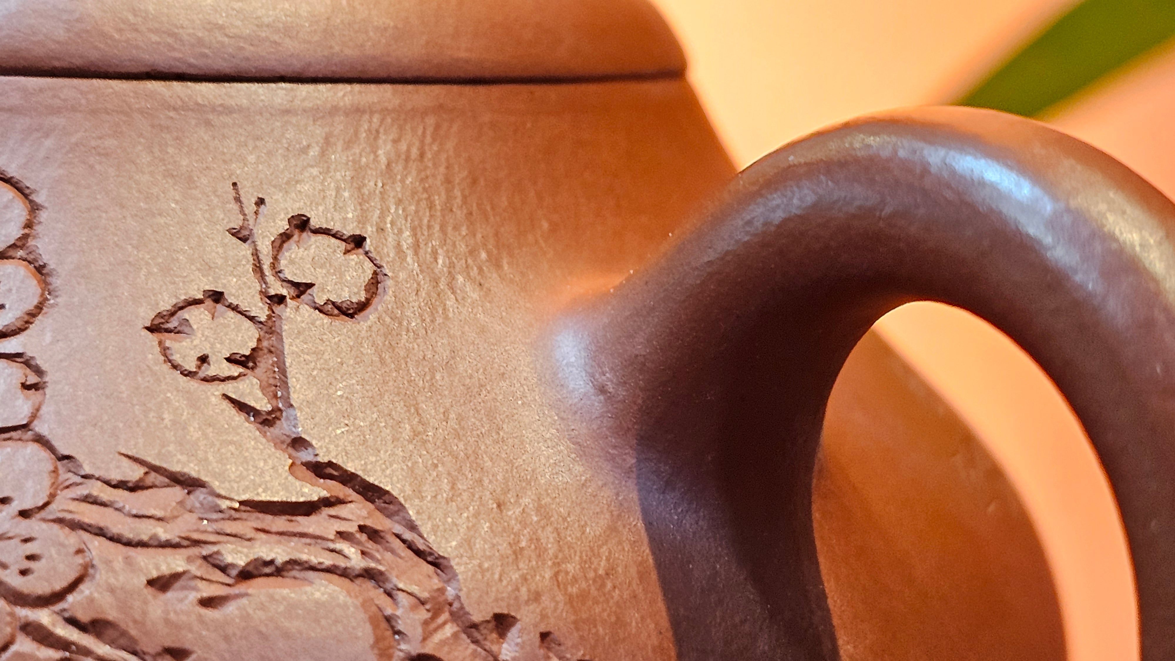 Han Tang Shi Piao 汉棠石瓢, 168.6ml, Xiao Mei Yao Zhu Ni 小煤窑朱泥, by Craftsman Shi Yun 石芸, Engraving by Craftsman Yi De Shu 刻绘 ~ 一德书 ~!Congratulations to Mr C.B.! 0117hrs 13th Oct 2025. Inglewood! CA.