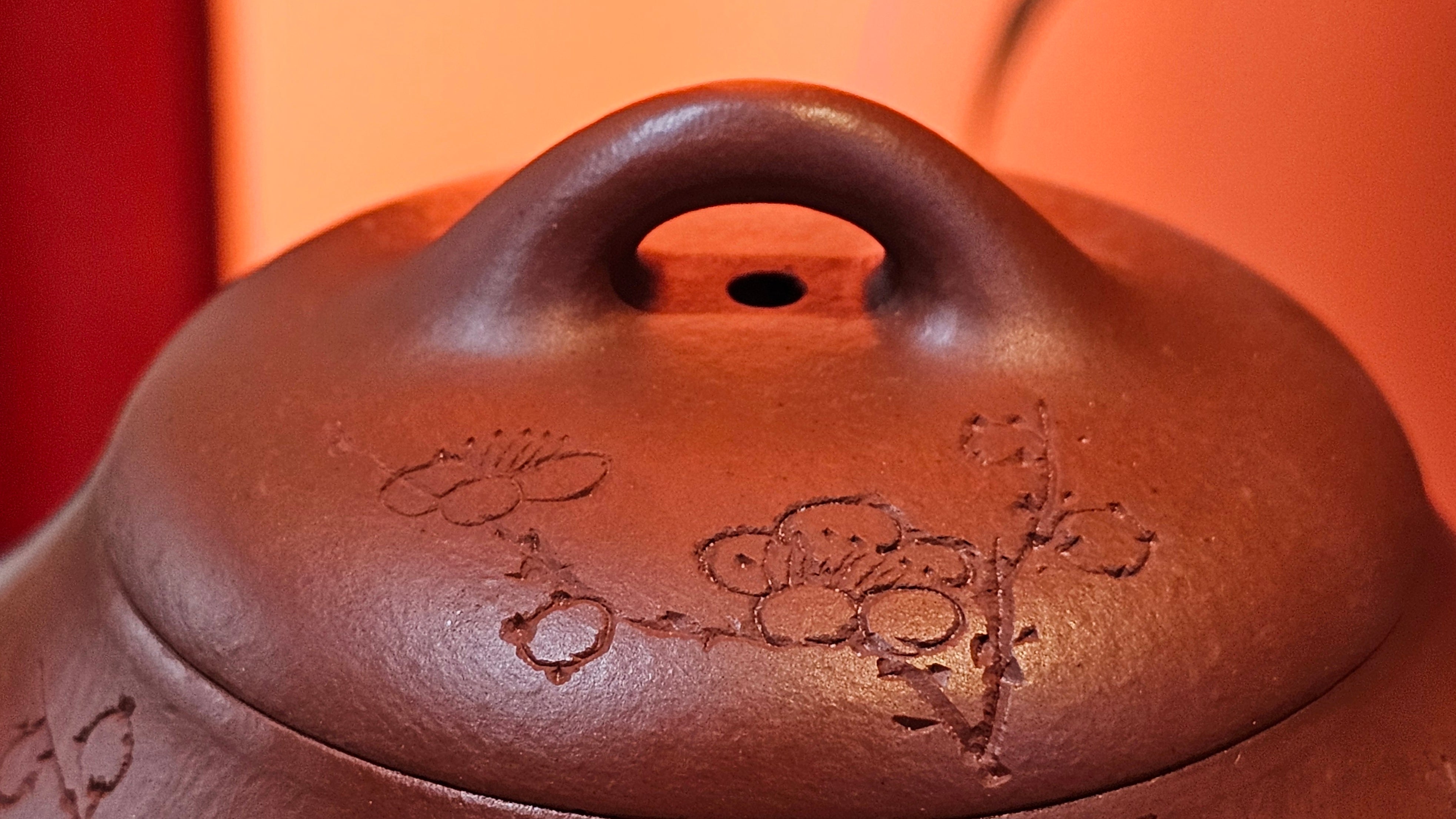 Han Tang Shi Piao 汉棠石瓢, 168.6ml, Xiao Mei Yao Zhu Ni 小煤窑朱泥, by Craftsman Shi Yun 石芸, Engraving by Craftsman Yi De Shu 刻绘 ~ 一德书 ~!Congratulations to Mr C.B.! 0117hrs 13th Oct 2025. Inglewood! CA.