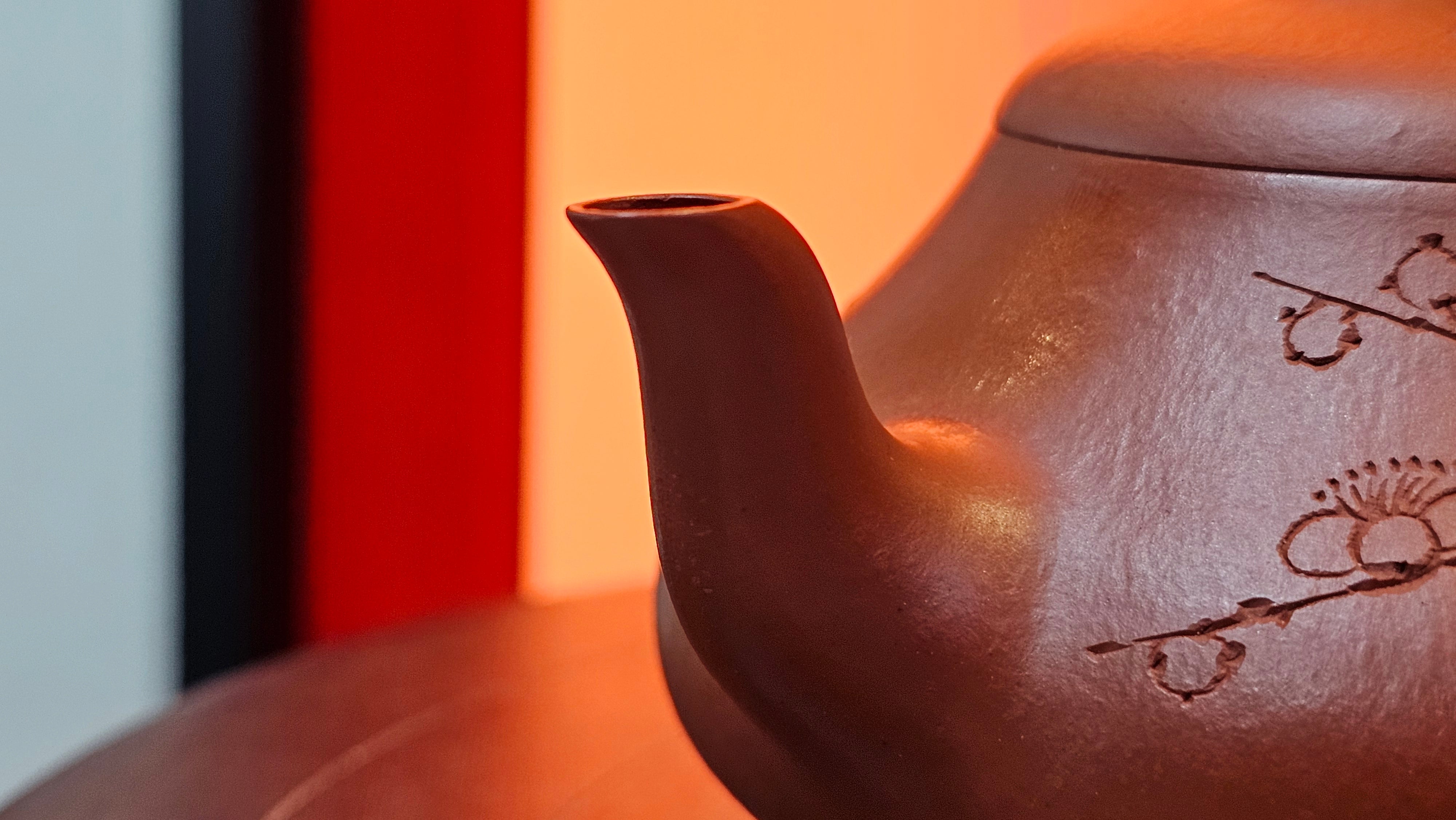 Han Tang Shi Piao 汉棠石瓢, 168.6ml, Xiao Mei Yao Zhu Ni 小煤窑朱泥, by Craftsman Shi Yun 石芸, Engraving by Craftsman Yi De Shu 刻绘 ~ 一德书 ~!Congratulations to Mr C.B.! 0117hrs 13th Oct 2025. Inglewood! CA.