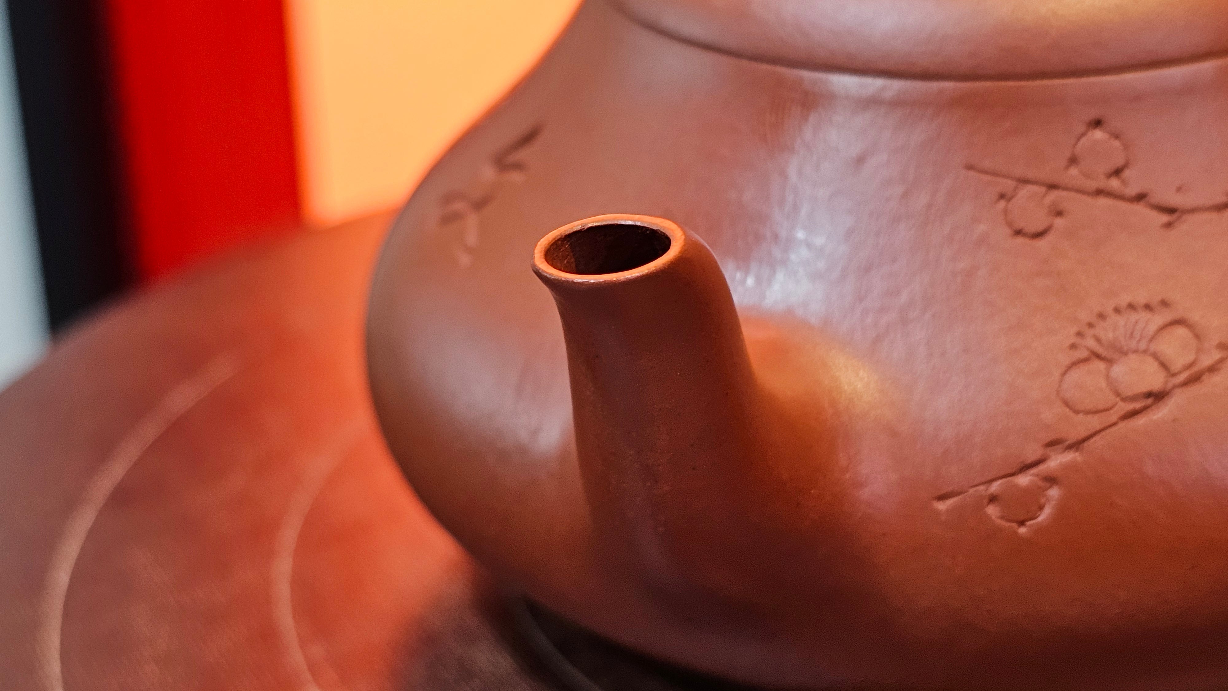 Han Tang Shi Piao 汉棠石瓢, 168.6ml, Xiao Mei Yao Zhu Ni 小煤窑朱泥, by Craftsman Shi Yun 石芸, Engraving by Craftsman Yi De Shu 刻绘 ~ 一德书 ~!Congratulations to Mr C.B.! 0117hrs 13th Oct 2025. Inglewood! CA.