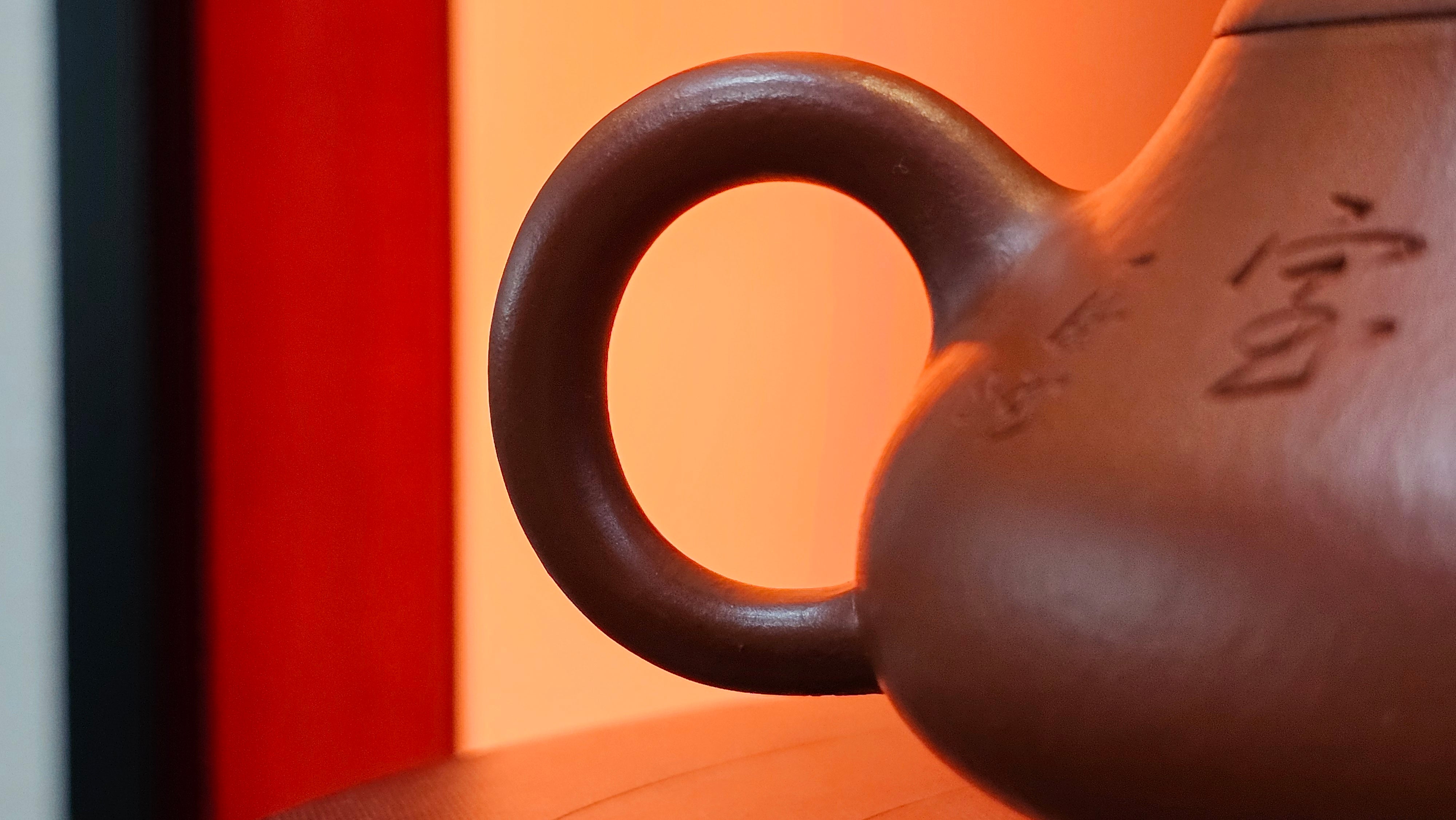 Han Tang Shi Piao 汉棠石瓢, 168.6ml, Xiao Mei Yao Zhu Ni 小煤窑朱泥, by Craftsman Shi Yun 石芸, Engraving by Craftsman Yi De Shu 刻绘 ~ 一德书 ~!Congratulations to Mr C.B.! 0117hrs 13th Oct 2025. Inglewood! CA.