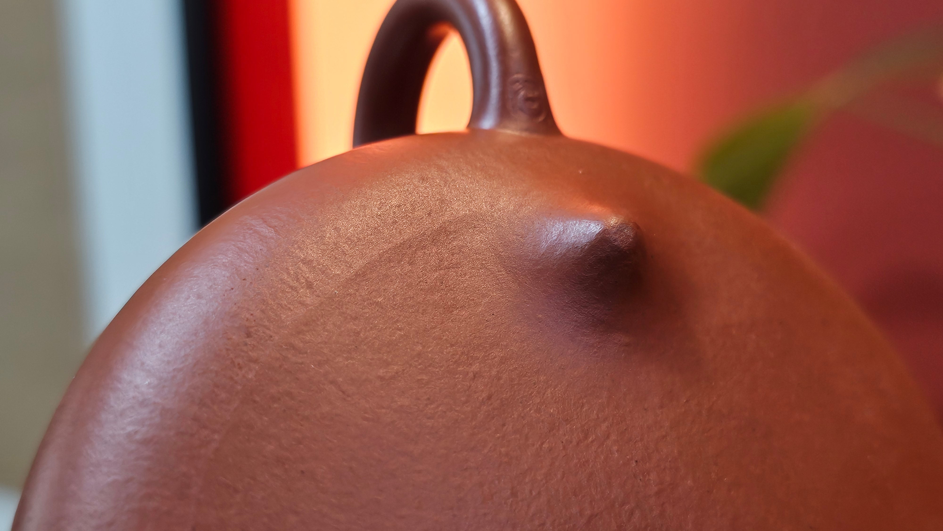 Han Tang Shi Piao 汉棠石瓢, 168.6ml, Xiao Mei Yao Zhu Ni 小煤窑朱泥, by Craftsman Shi Yun 石芸, Engraving by Craftsman Yi De Shu 刻绘 ~ 一德书 ~!Congratulations to Mr C.B.! 0117hrs 13th Oct 2025. Inglewood! CA.