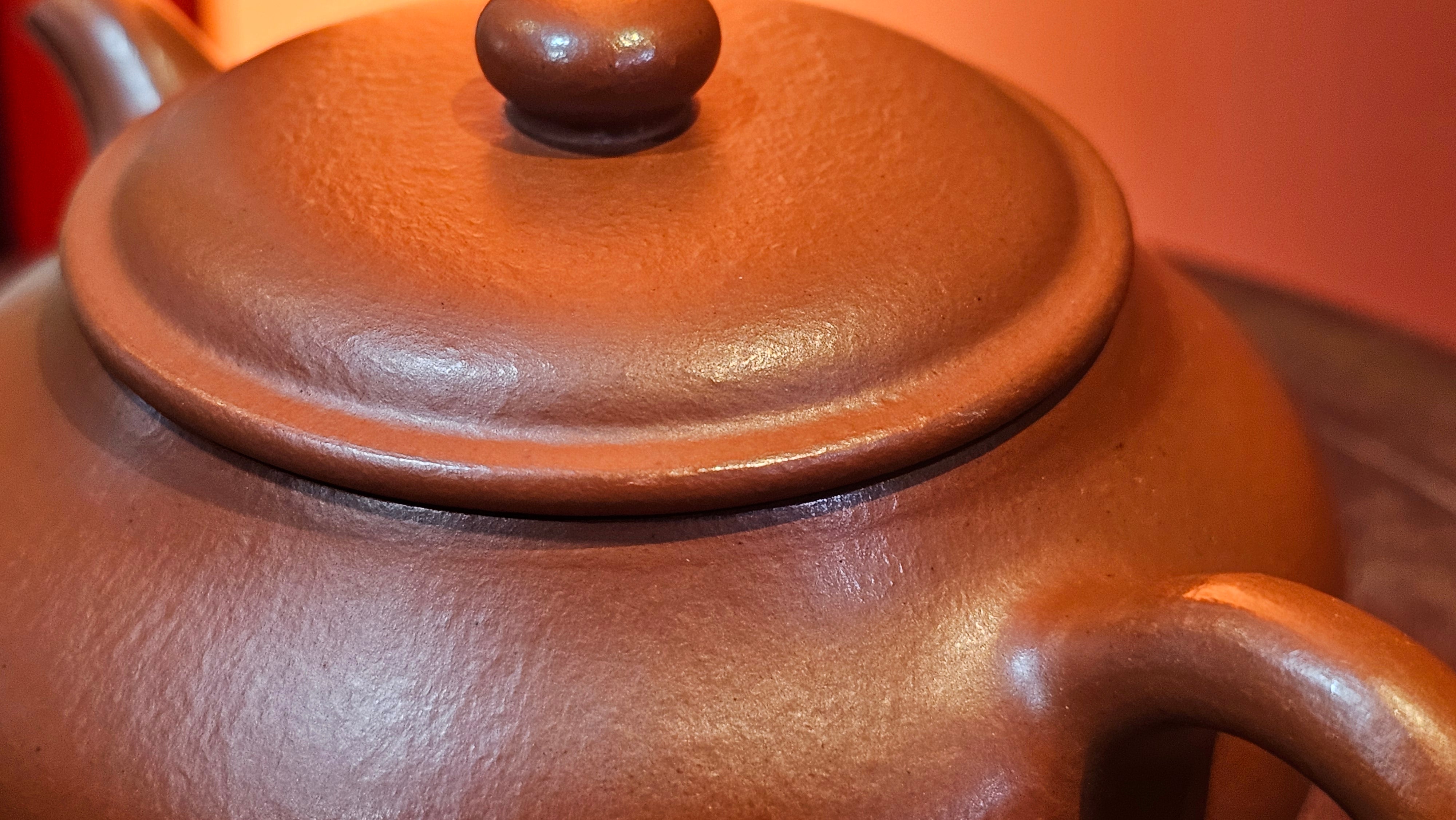 Ming Lu 明炉, 128.5ml, Xiao Mei Yao Zhu Ni 小煤窑朱泥, by our Collaborative Craftsman Wang Xing 王兴 ~!Congratulations to Mr M.K.! 1927hrs 15th Oct 2025, Monroe, WA!