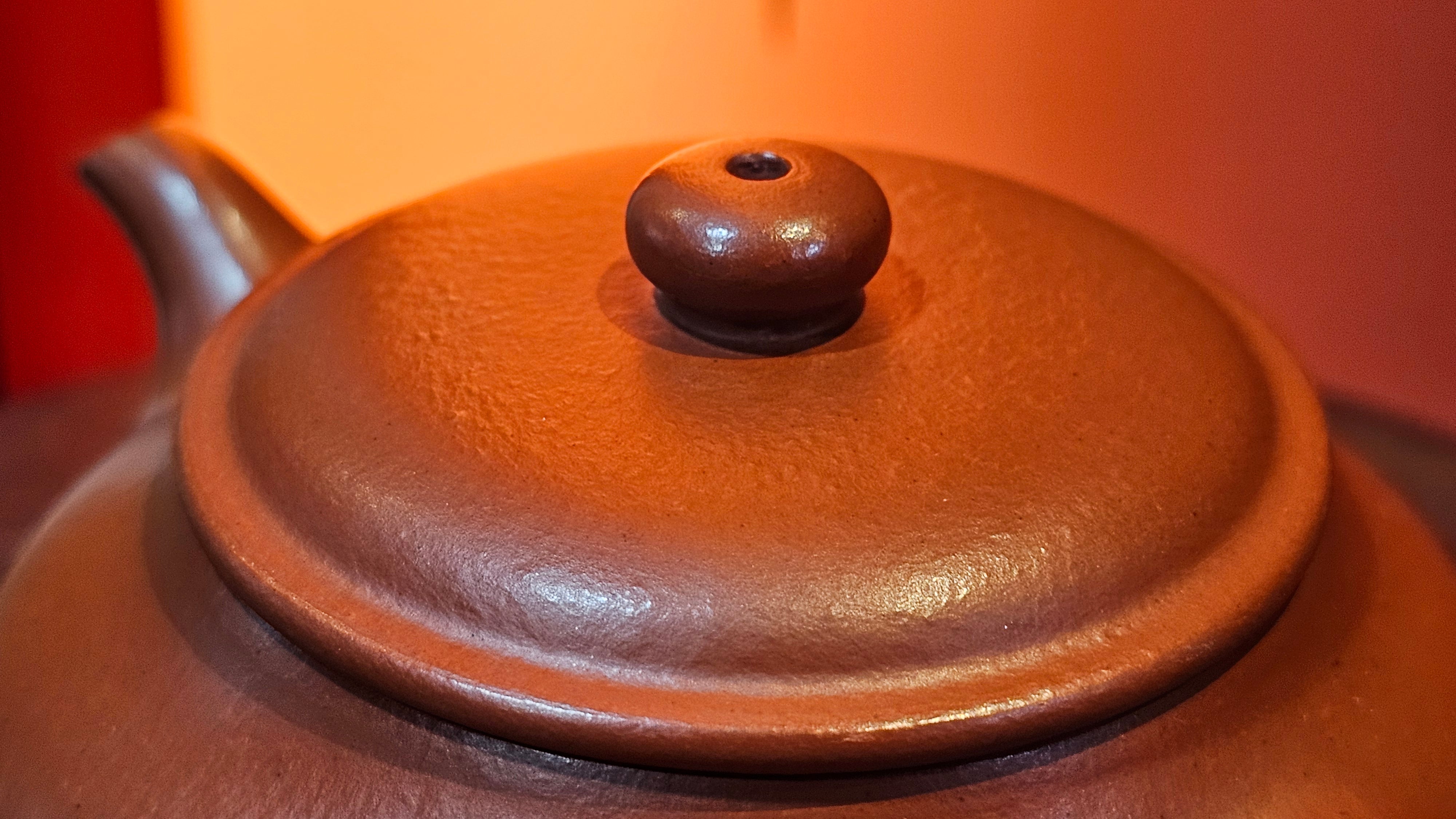 Ming Lu 明炉, 128.5ml, Xiao Mei Yao Zhu Ni 小煤窑朱泥, by our Collaborative Craftsman Wang Xing 王兴 ~!Congratulations to Mr M.K.! 1927hrs 15th Oct 2025, Monroe, WA!