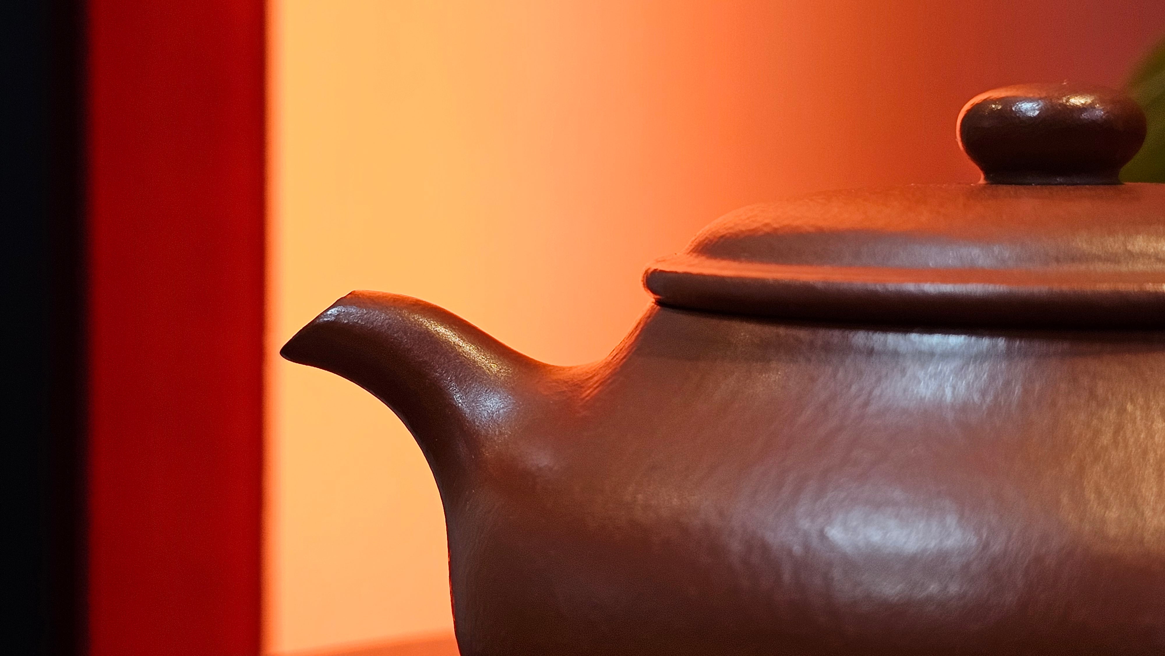 Ming Lu 明炉, 128.5ml, Xiao Mei Yao Zhu Ni 小煤窑朱泥, by our Collaborative Craftsman Wang Xing 王兴 ~!Congratulations to Mr M.K.! 1927hrs 15th Oct 2025, Monroe, WA!