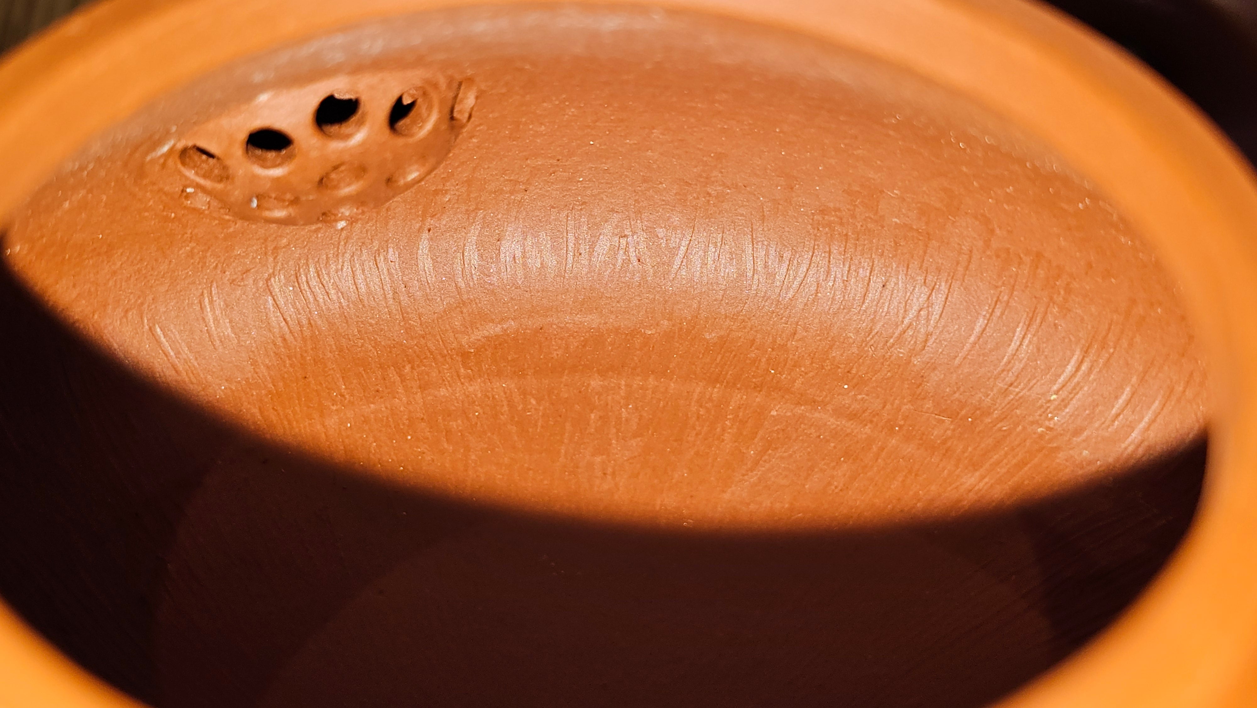 Han Tang Shi Piao 汉棠石瓢, 168.6ml, Xiao Mei Yao Zhu Ni 小煤窑朱泥, by Craftsman Shi Yun 石芸, Engraving by Craftsman Yi De Shu 刻绘 ~ 一德书 ~!Congratulations to Mr C.B.! 0117hrs 13th Oct 2025. Inglewood! CA.