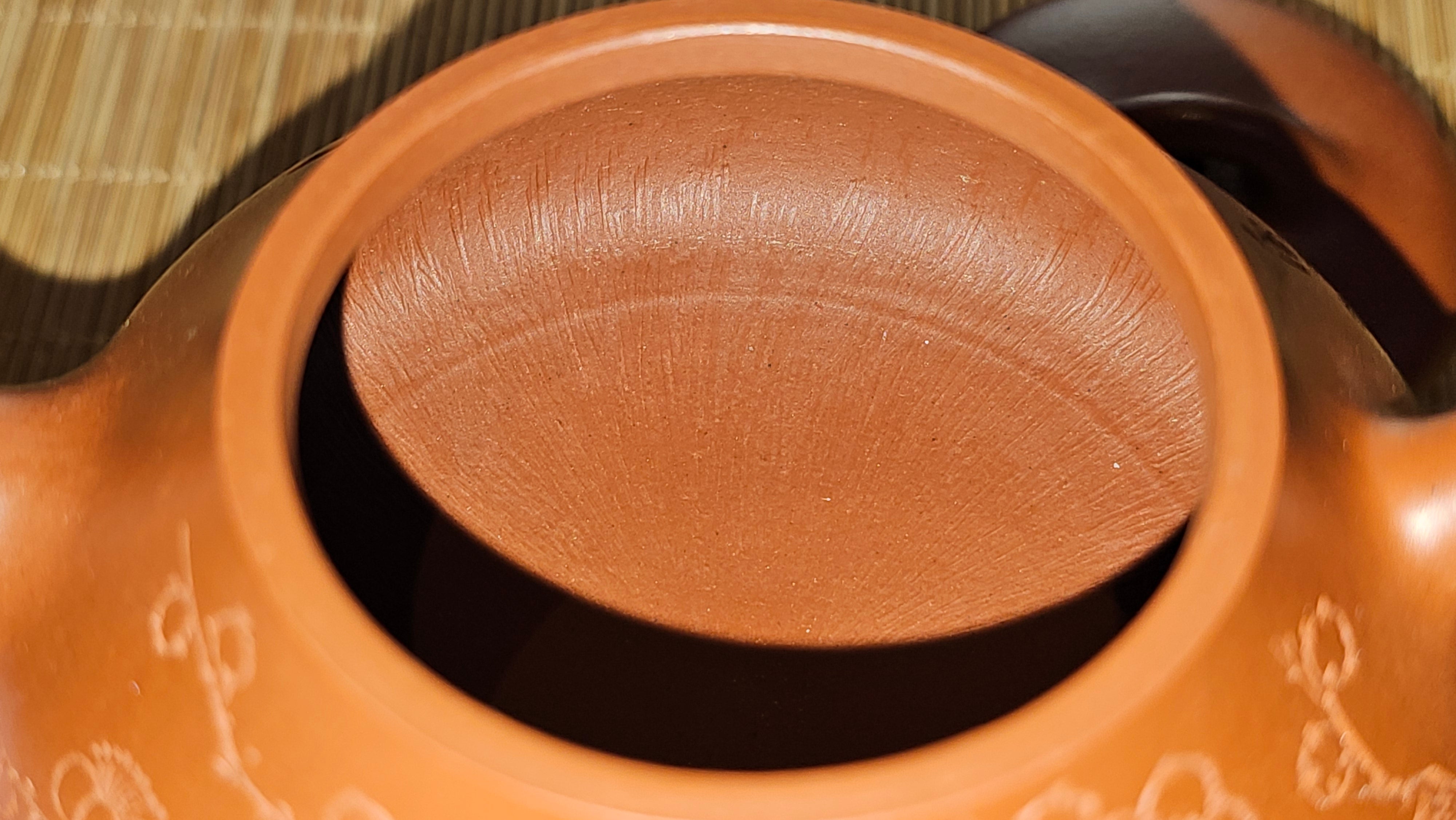 Han Tang Shi Piao 汉棠石瓢, 168.6ml, Xiao Mei Yao Zhu Ni 小煤窑朱泥, by Craftsman Shi Yun 石芸, Engraving by Craftsman Yi De Shu 刻绘 ~ 一德书 ~!Congratulations to Mr C.B.! 0117hrs 13th Oct 2025. Inglewood! CA.