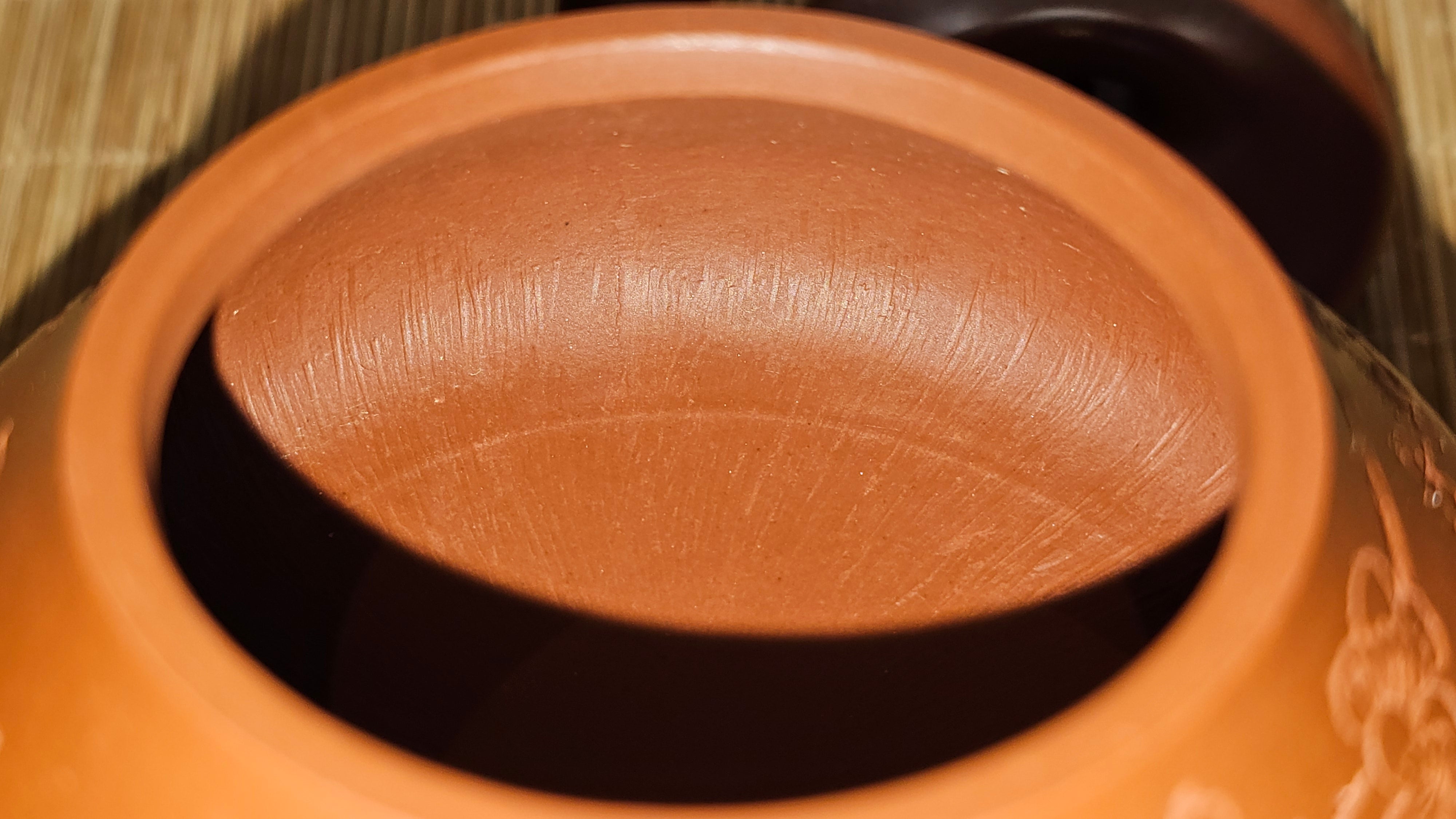 Han Tang Shi Piao 汉棠石瓢, 168.6ml, Xiao Mei Yao Zhu Ni 小煤窑朱泥, by Craftsman Shi Yun 石芸, Engraving by Craftsman Yi De Shu 刻绘 ~ 一德书 ~!Congratulations to Mr C.B.! 0117hrs 13th Oct 2025. Inglewood! CA.