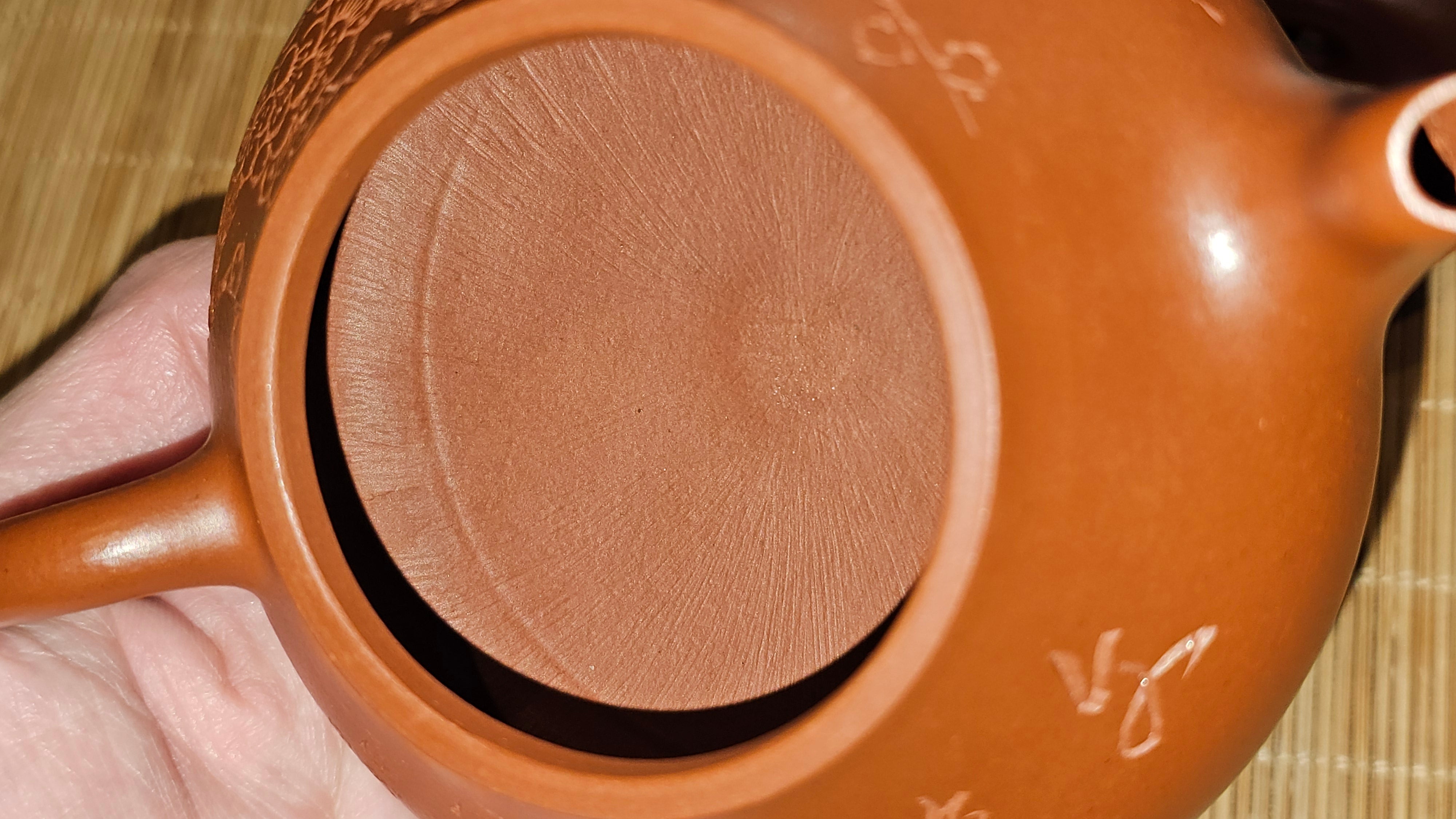 Han Tang Shi Piao 汉棠石瓢, 168.6ml, Xiao Mei Yao Zhu Ni 小煤窑朱泥, by Craftsman Shi Yun 石芸, Engraving by Craftsman Yi De Shu 刻绘 ~ 一德书 ~!Congratulations to Mr C.B.! 0117hrs 13th Oct 2025. Inglewood! CA.