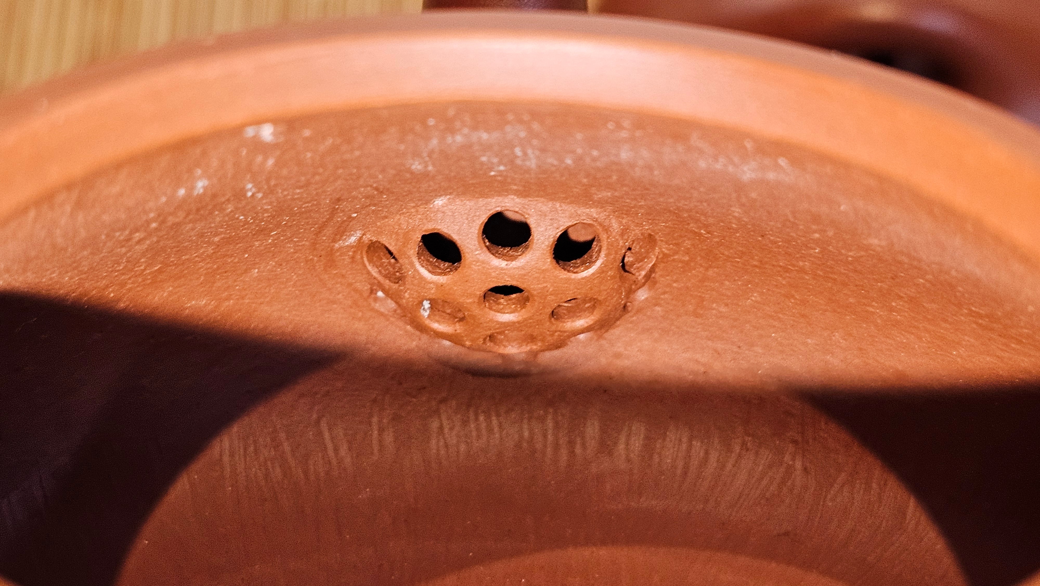 Han Tang Shi Piao 汉棠石瓢, 168.6ml, Xiao Mei Yao Zhu Ni 小煤窑朱泥, by Craftsman Shi Yun 石芸, Engraving by Craftsman Yi De Shu 刻绘 ~ 一德书 ~!Congratulations to Mr C.B.! 0117hrs 13th Oct 2025. Inglewood! CA.