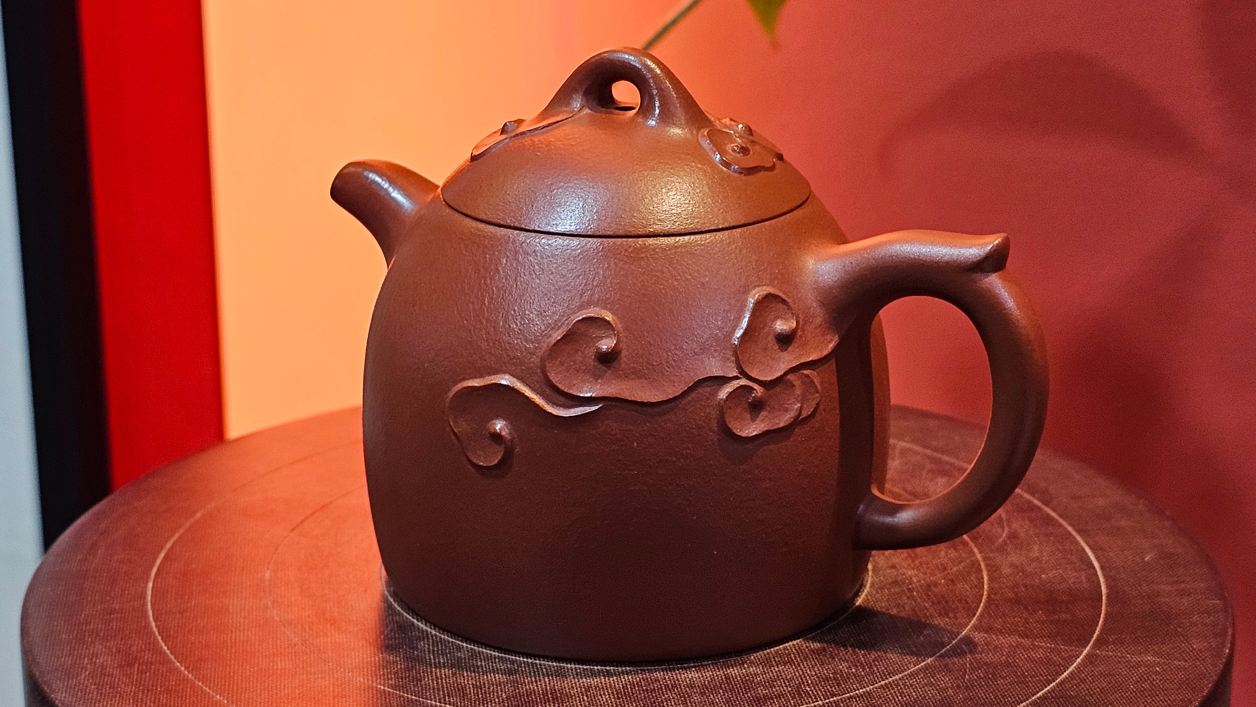 Qin Quan 秦权, with Oriental Clouds Embellishments 云朵贴花工艺, 194.1ml, Xiao Mei Yao Zhu Ni 小煤窑朱泥, by Craftsman Chen Yue Fei 陈跃飞 ~ Congratulations to Mr G.S.! 1226hrs 20th Oct 2025, Manhattan Beach, CA!