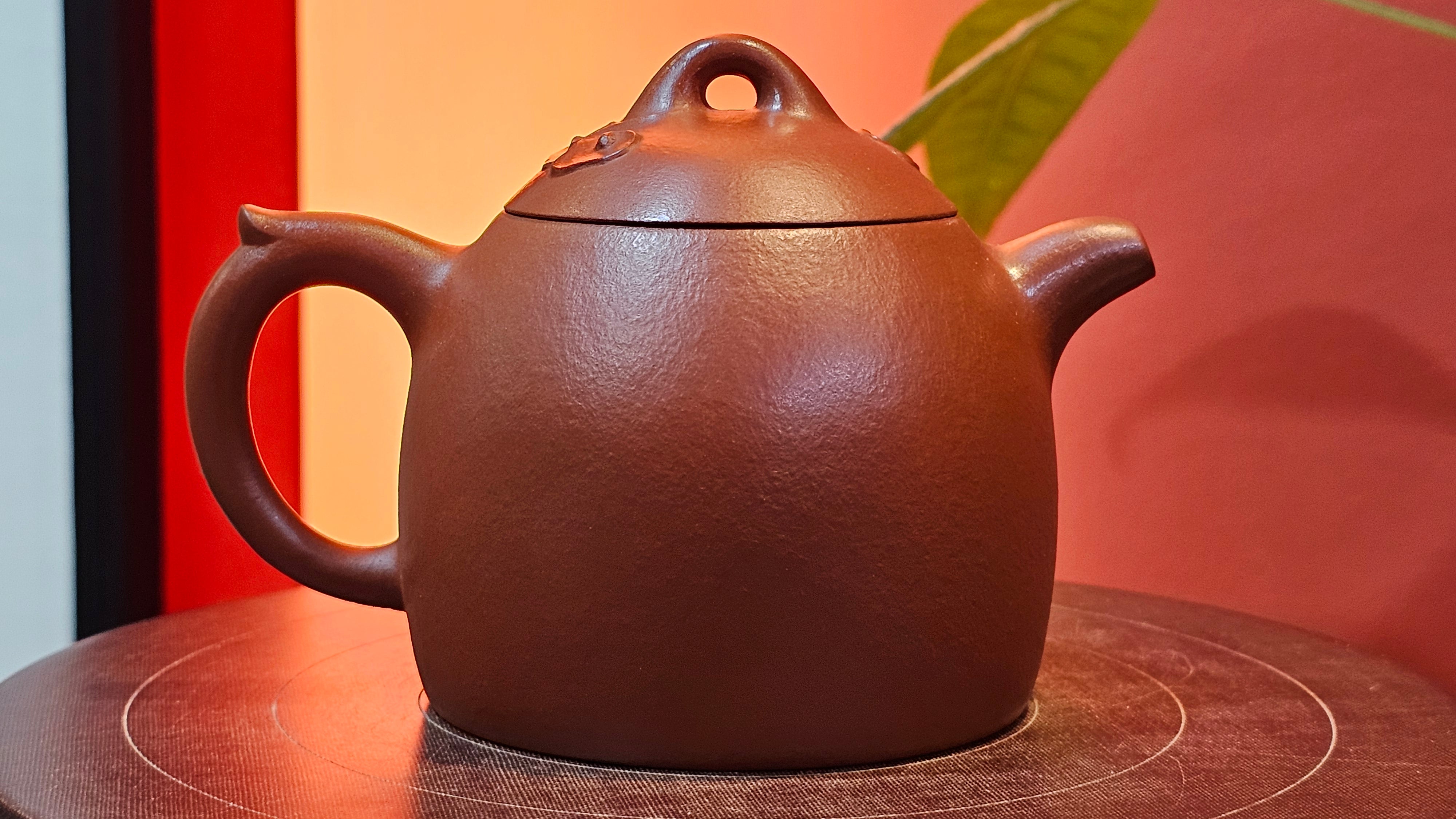 Qin Quan 秦权, with Oriental Clouds Embellishments 云朵贴花工艺, 194.1ml, Xiao Mei Yao Zhu Ni 小煤窑朱泥, by Craftsman Chen Yue Fei 陈跃飞 ~ Congratulations to Mr G.S.! 1226hrs 20th Oct 2025, Manhattan Beach, CA!