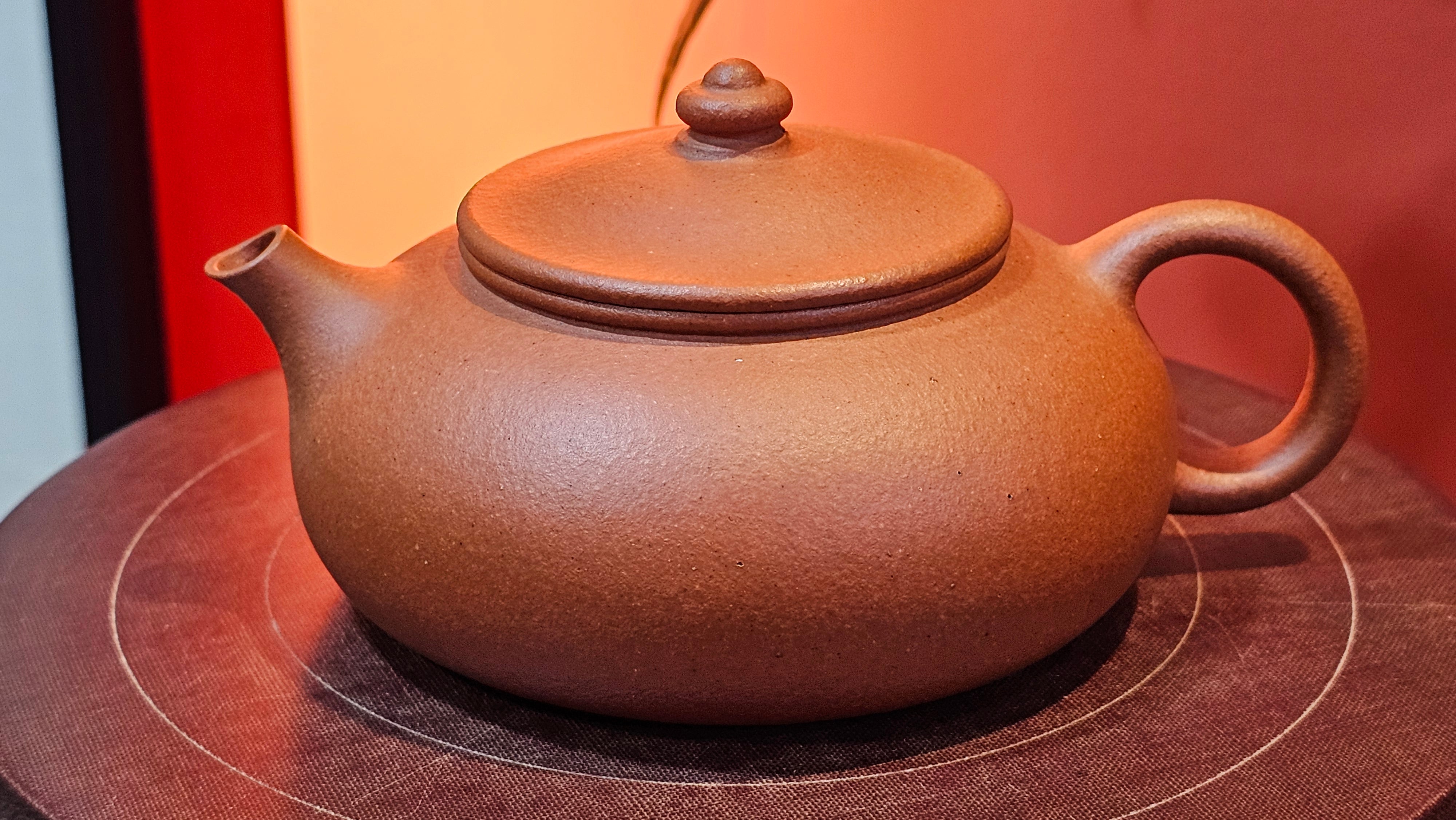 Han Jiang 寒江, 215.0ml, rare Zhu Sha 朱砂 (highest granularity form of ZhuNi), by Craftsman Gu Xiao Ming 顾小明 ~ Congratulations!to Ms S.B.! 1134hrs 26th Oct 2025, Shumen, Bulgaria🇧🇬!