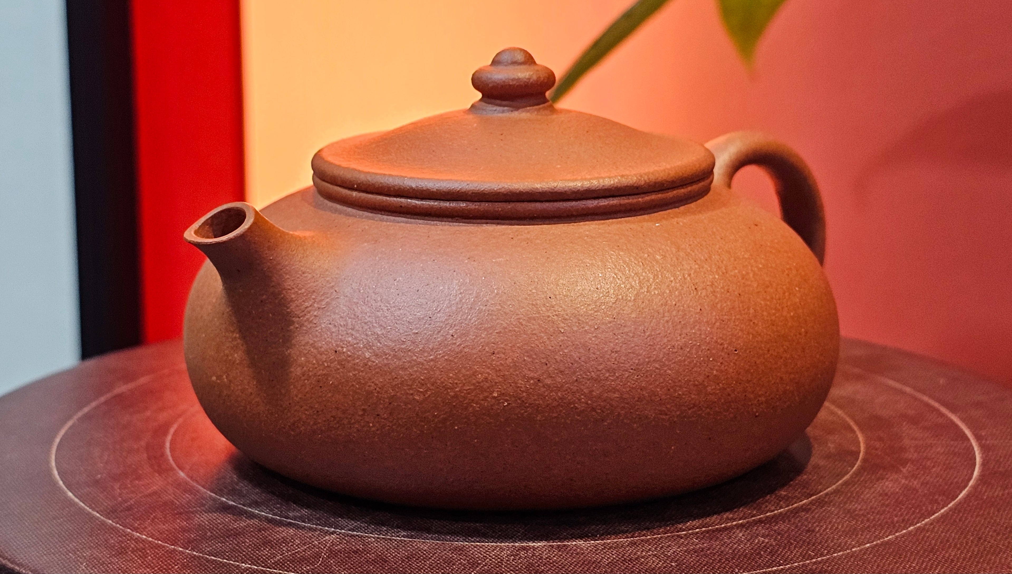 Han Jiang 寒江, 215.0ml, rare Zhu Sha 朱砂 (highest granularity form of ZhuNi), by Craftsman Gu Xiao Ming 顾小明 ~ Congratulations!to Ms S.B.! 1134hrs 26th Oct 2025, Shumen, Bulgaria🇧🇬!