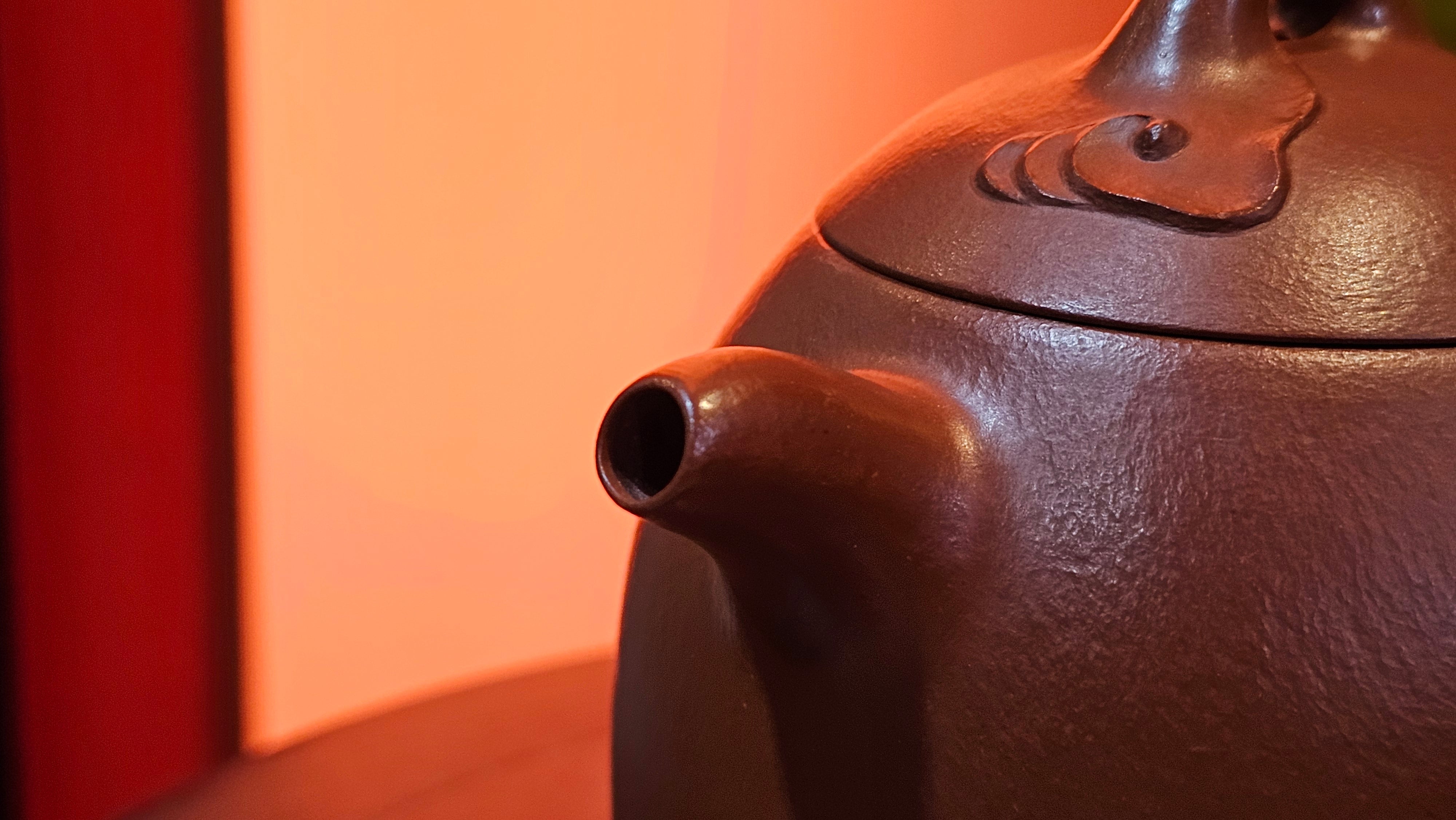 Qin Quan 秦权, with Oriental Clouds Embellishments 云朵贴花工艺, 194.1ml, Xiao Mei Yao Zhu Ni 小煤窑朱泥, by Craftsman Chen Yue Fei 陈跃飞 ~ Congratulations to Mr G.S.! 1226hrs 20th Oct 2025, Manhattan Beach, CA!