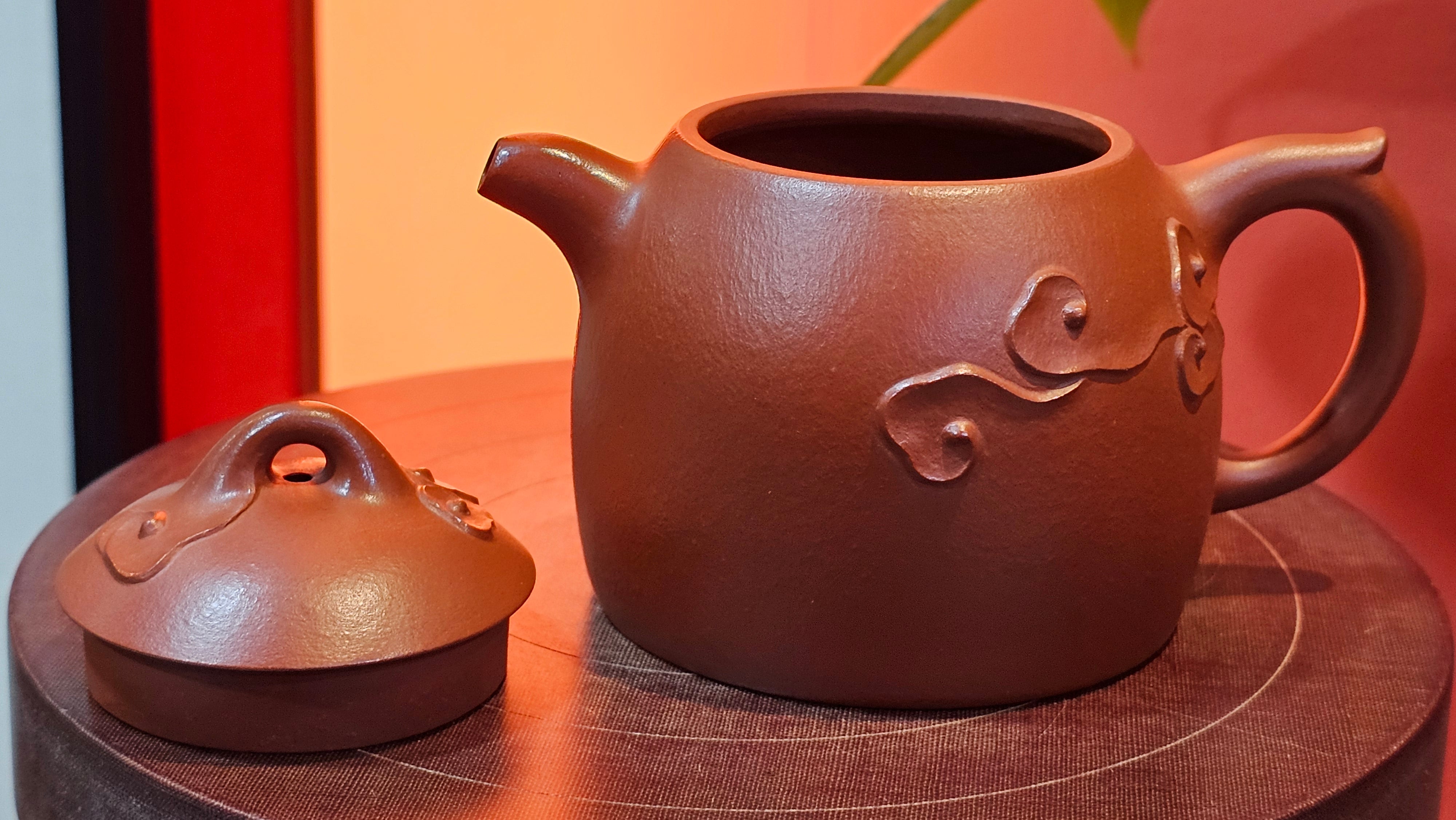 Qin Quan 秦权, with Oriental Clouds Embellishments 云朵贴花工艺, 194.1ml, Xiao Mei Yao Zhu Ni 小煤窑朱泥, by Craftsman Chen Yue Fei 陈跃飞 ~ Congratulations to Mr G.S.! 1226hrs 20th Oct 2025, Manhattan Beach, CA!