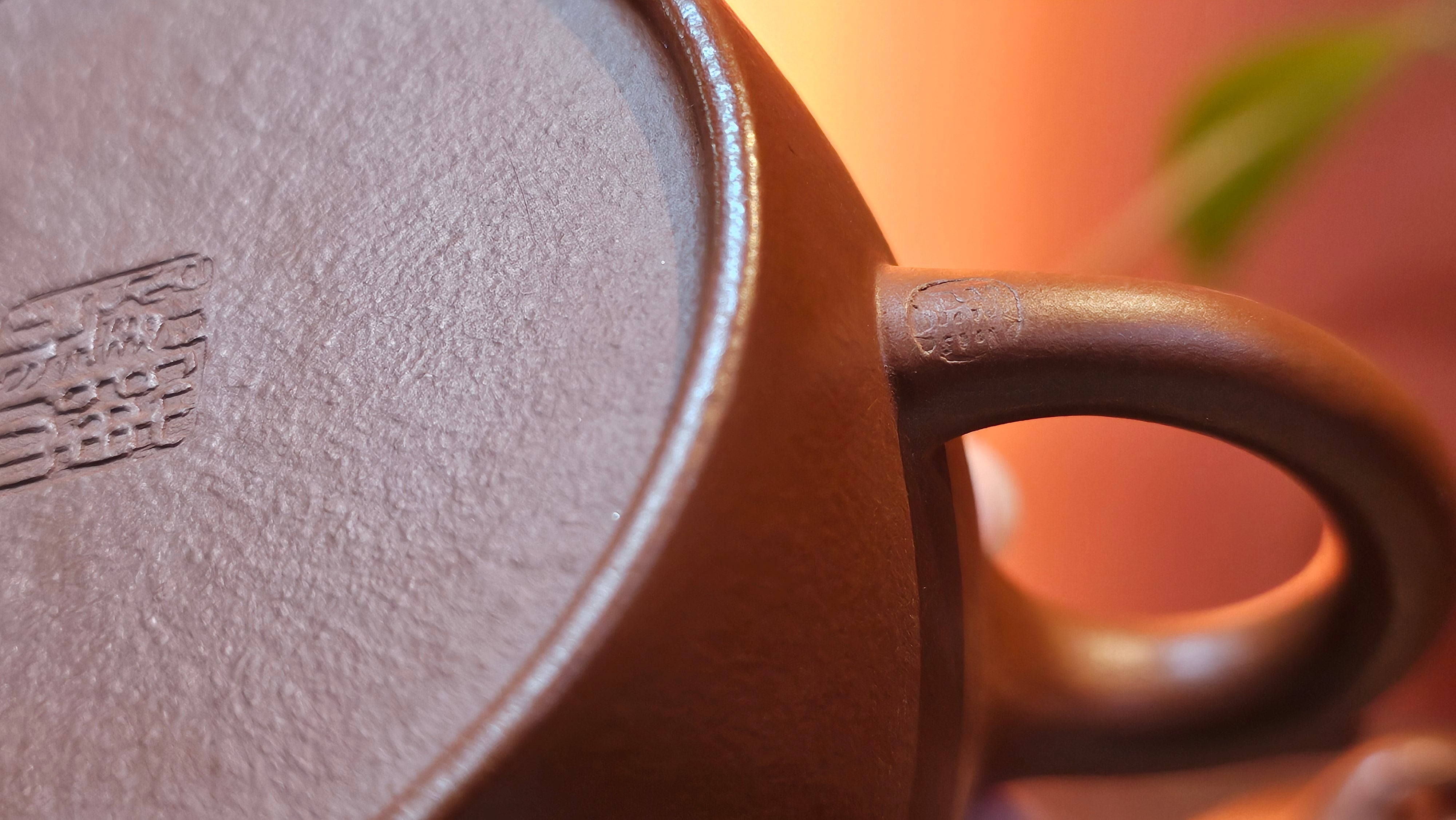 Qin Quan 秦权, with Oriental Clouds Embellishments 云朵贴花工艺, 194.1ml, Xiao Mei Yao Zhu Ni 小煤窑朱泥, by Craftsman Chen Yue Fei 陈跃飞 ~ Congratulations to Mr G.S.! 1226hrs 20th Oct 2025, Manhattan Beach, CA!