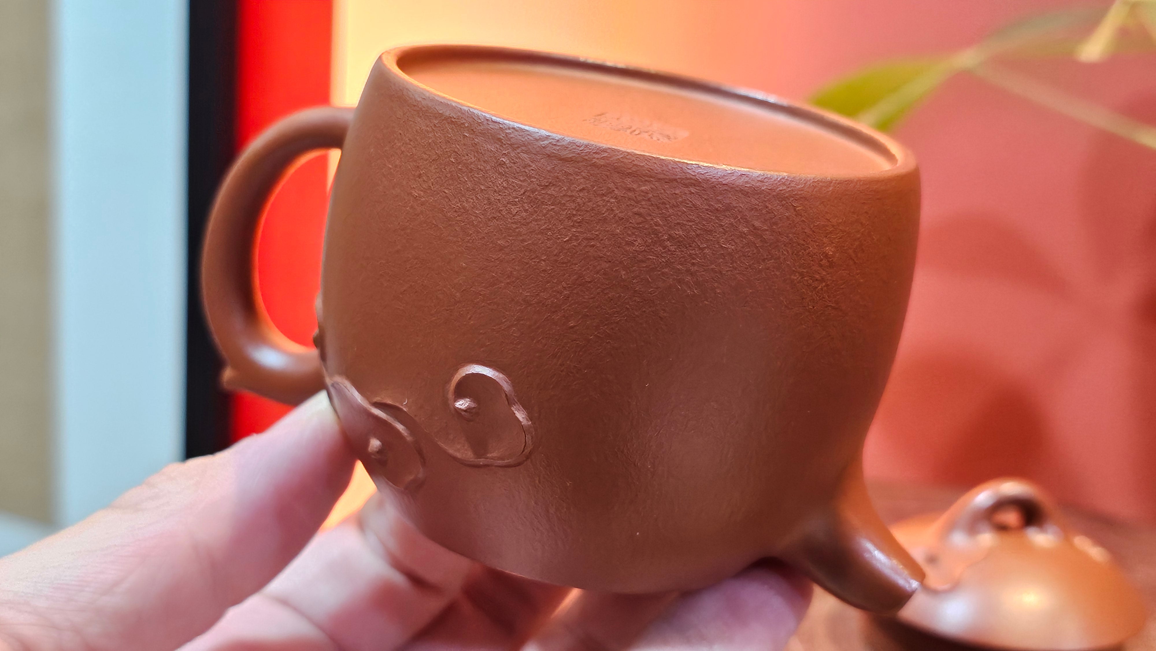 Qin Quan 秦权, with Oriental Clouds Embellishments 云朵贴花工艺, 194.1ml, Xiao Mei Yao Zhu Ni 小煤窑朱泥, by Craftsman Chen Yue Fei 陈跃飞 ~ Congratulations to Mr G.S.! 1226hrs 20th Oct 2025, Manhattan Beach, CA!