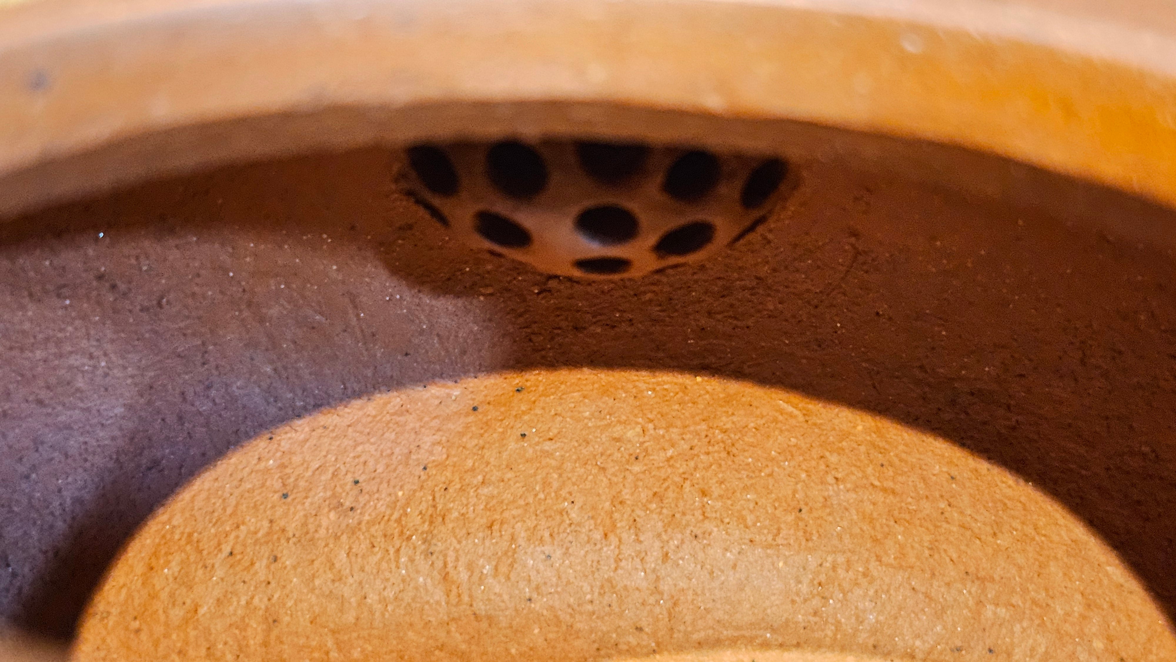 Han Jiang 寒江, 215.0ml, rare Zhu Sha 朱砂 (highest granularity form of ZhuNi), by Craftsman Gu Xiao Ming 顾小明 ~ Congratulations!to Ms S.B.! 1134hrs 26th Oct 2025, Shumen, Bulgaria🇧🇬!