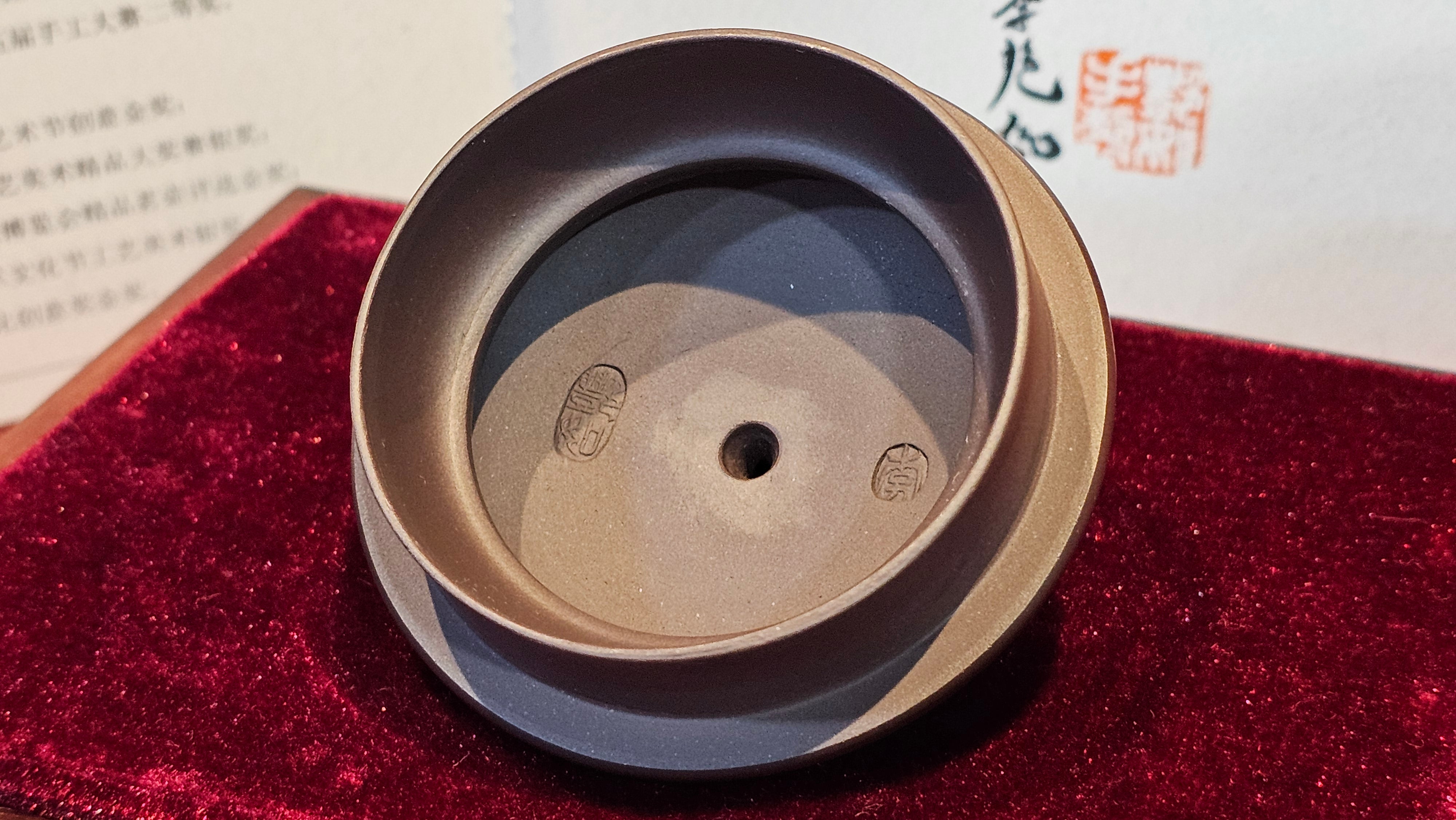 《高耀日》"Gao Yao Ri", 242.3ml, Gao Wen Zi Ni 高温紫泥 ~ Crafted by L3A Consummate Master Artist Li Yan Ru 李艳如 ~ Congratulations!to Mr A.A., 1942hrs 13th Oct 2025, Port Franks! Canada🇨🇦!