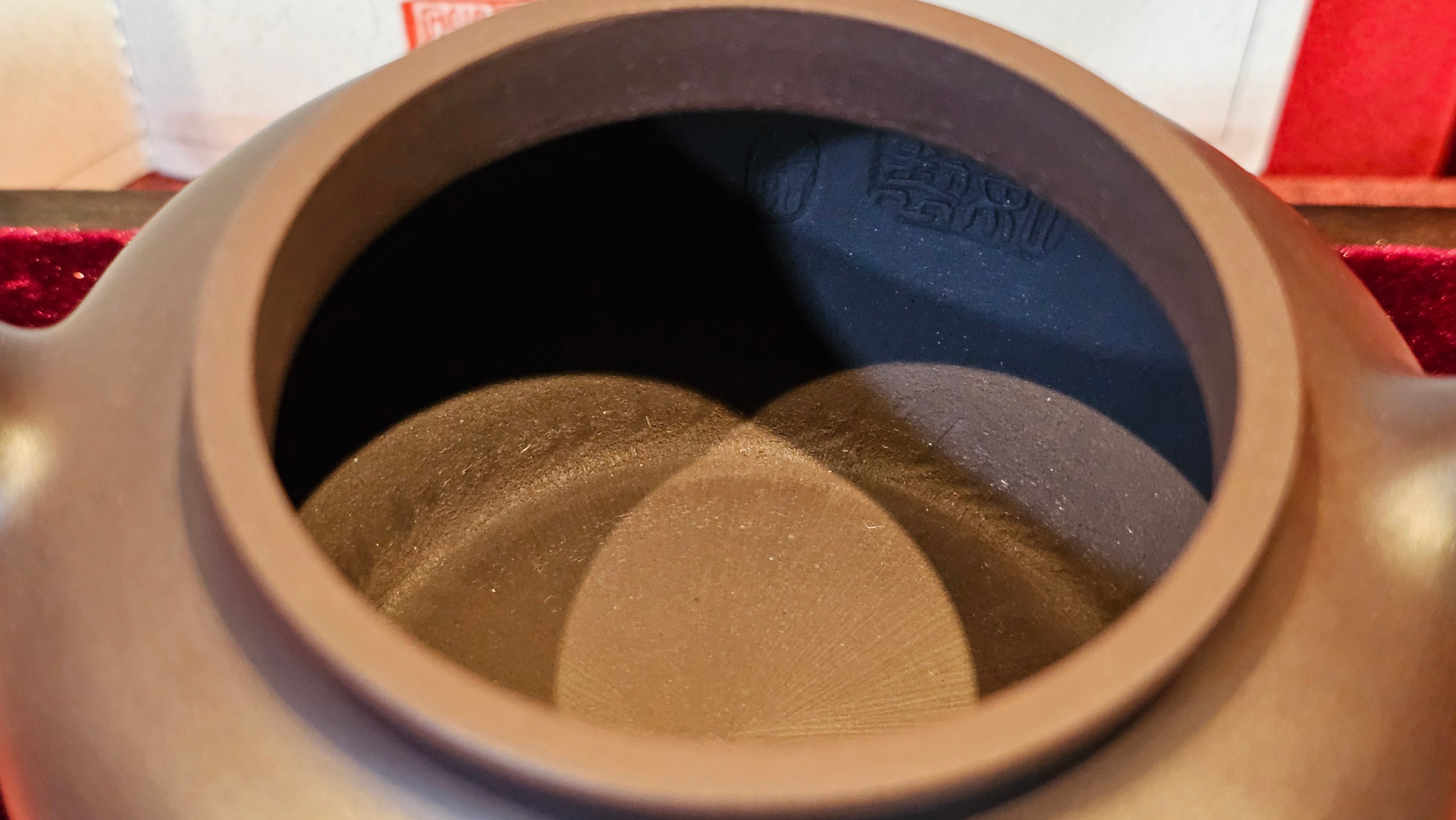 《高耀日》"Gao Yao Ri", 242.3ml, Gao Wen Zi Ni 高温紫泥 ~ Crafted by L3A Consummate Master Artist Li Yan Ru 李艳如 ~ Congratulations!to Mr A.A., 1942hrs 13th Oct 2025, Port Franks! Canada🇨🇦!