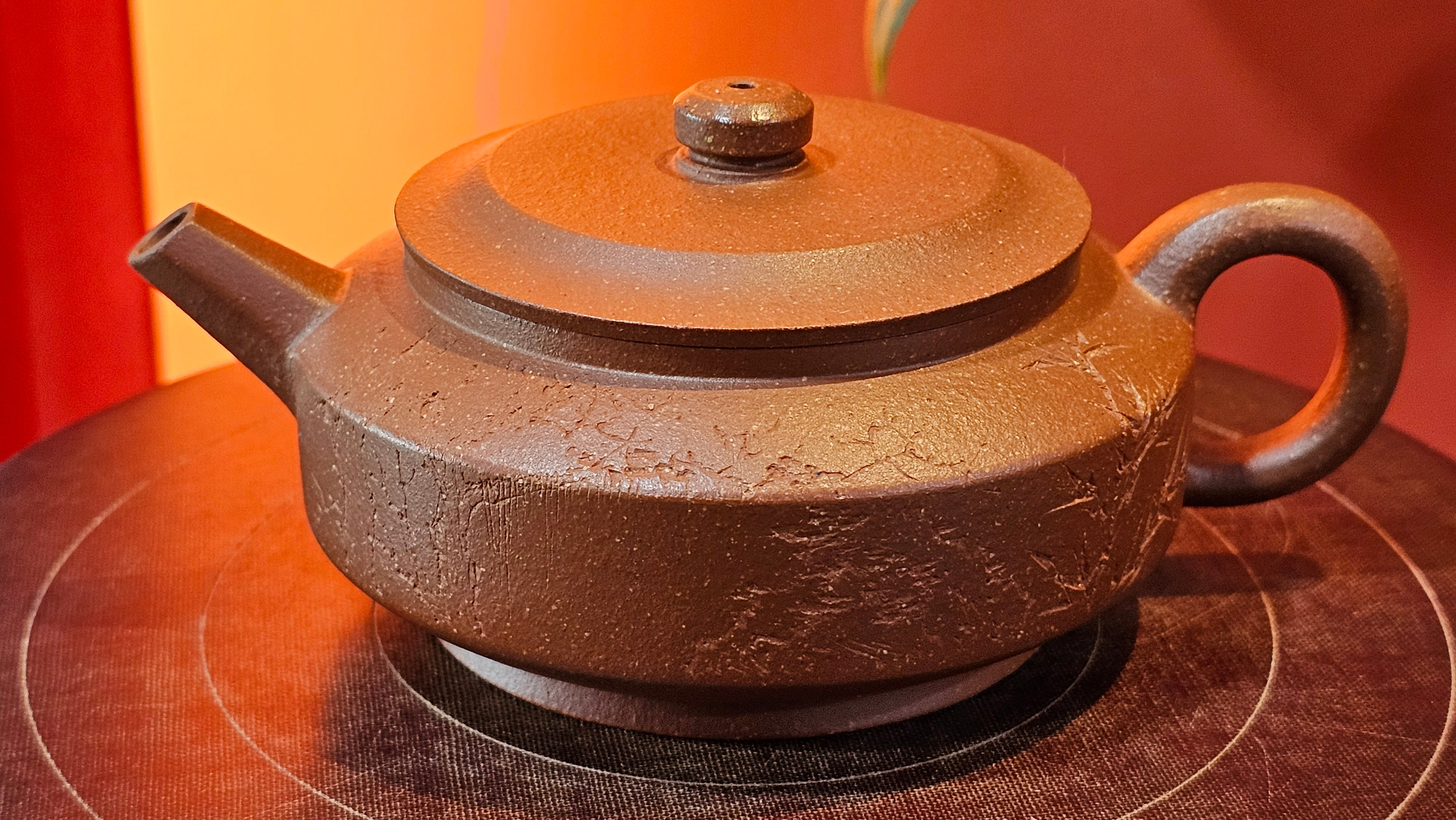 Zhou Pan《周盘》, 166.8ml, Hong Jiang Po Ni 红降坡泥, by Craftsman Zhu Shu 朱舒!~Engraving of Bamboos and Verse by Craftsman Mu Shan 牧山 ~!Congratulations!to Mr C.B., 0117hrs 13th Oct 2025. Inglewood! CA.