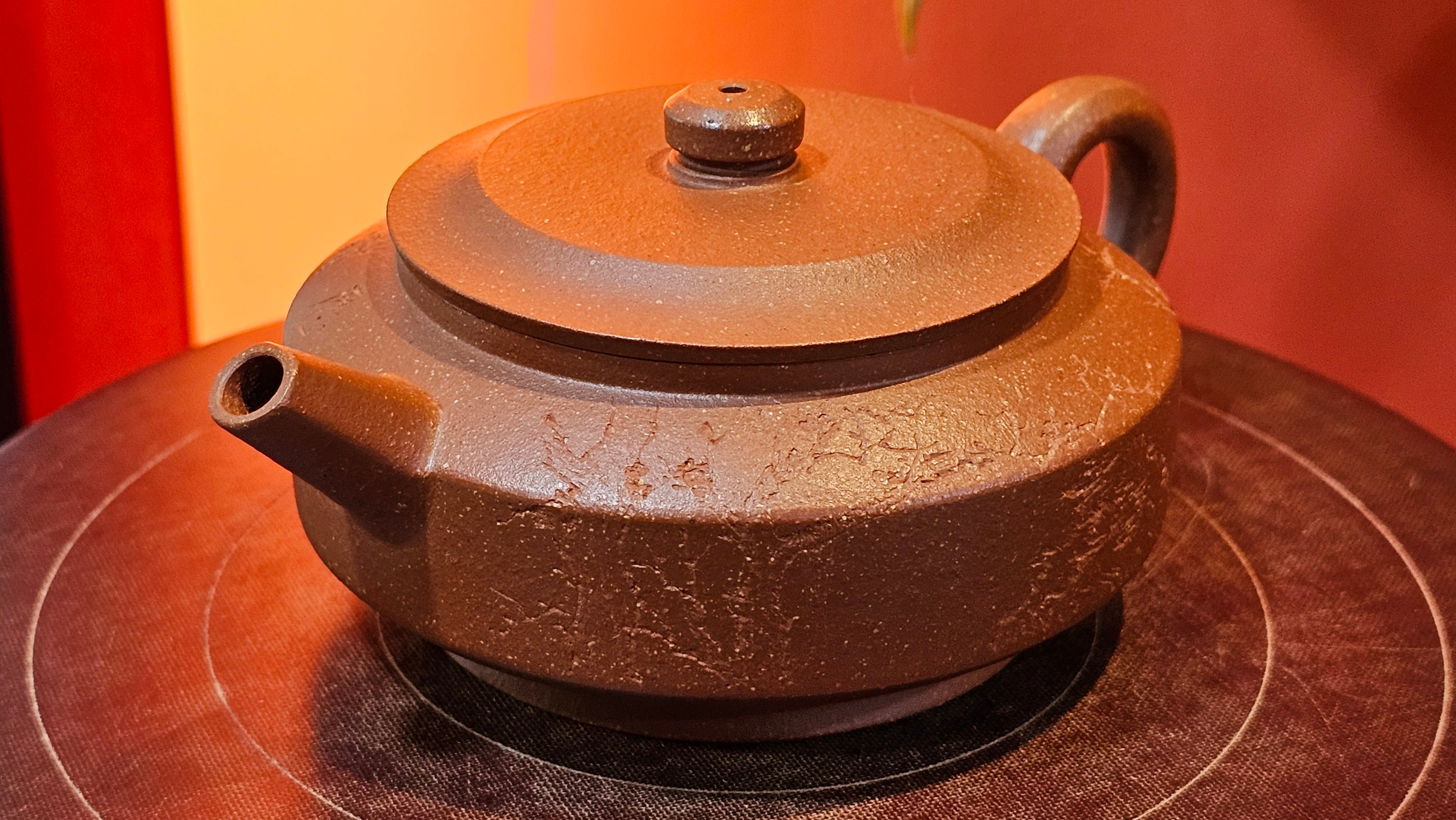 Zhou Pan《周盘》, 166.8ml, Hong Jiang Po Ni 红降坡泥, by Craftsman Zhu Shu 朱舒!~Engraving of Bamboos and Verse by Craftsman Mu Shan 牧山 ~!Congratulations!to Mr C.B., 0117hrs 13th Oct 2025. Inglewood! CA.