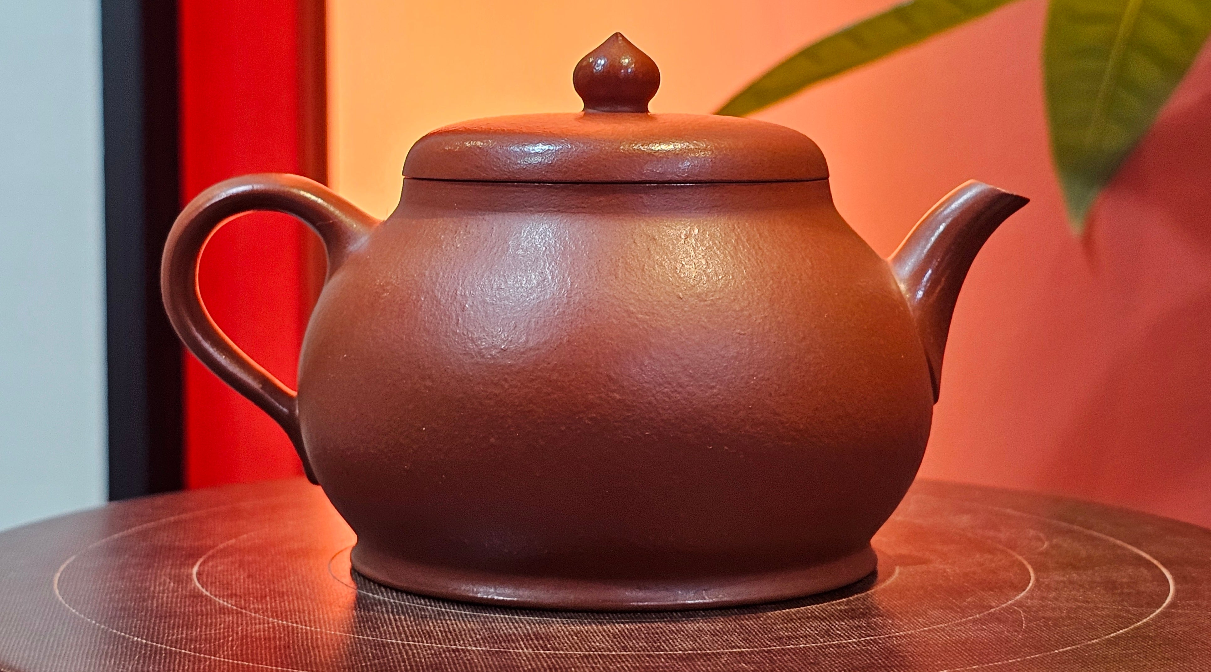 Yi Pin Hu, 170.0ml, Xiao Mei Yao Zhu Ni 小煤窑朱泥,  by Craftsman Chen Yue Fei 陈跃飞 ~!Congratulations to Mr J.G.! 2338hrs 23rd Oct 2025, Denver! CO.