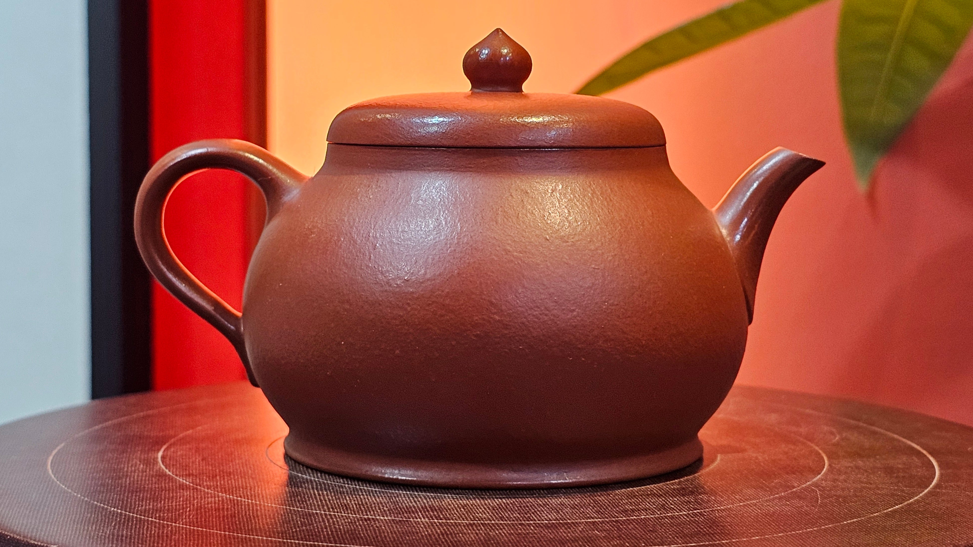 Yi Pin Hu, 170.0ml, Xiao Mei Yao Zhu Ni 小煤窑朱泥,  by Craftsman Chen Yue Fei 陈跃飞 ~!Congratulations to Mr J.G.! 2338hrs 23rd Oct 2025, Denver! CO.