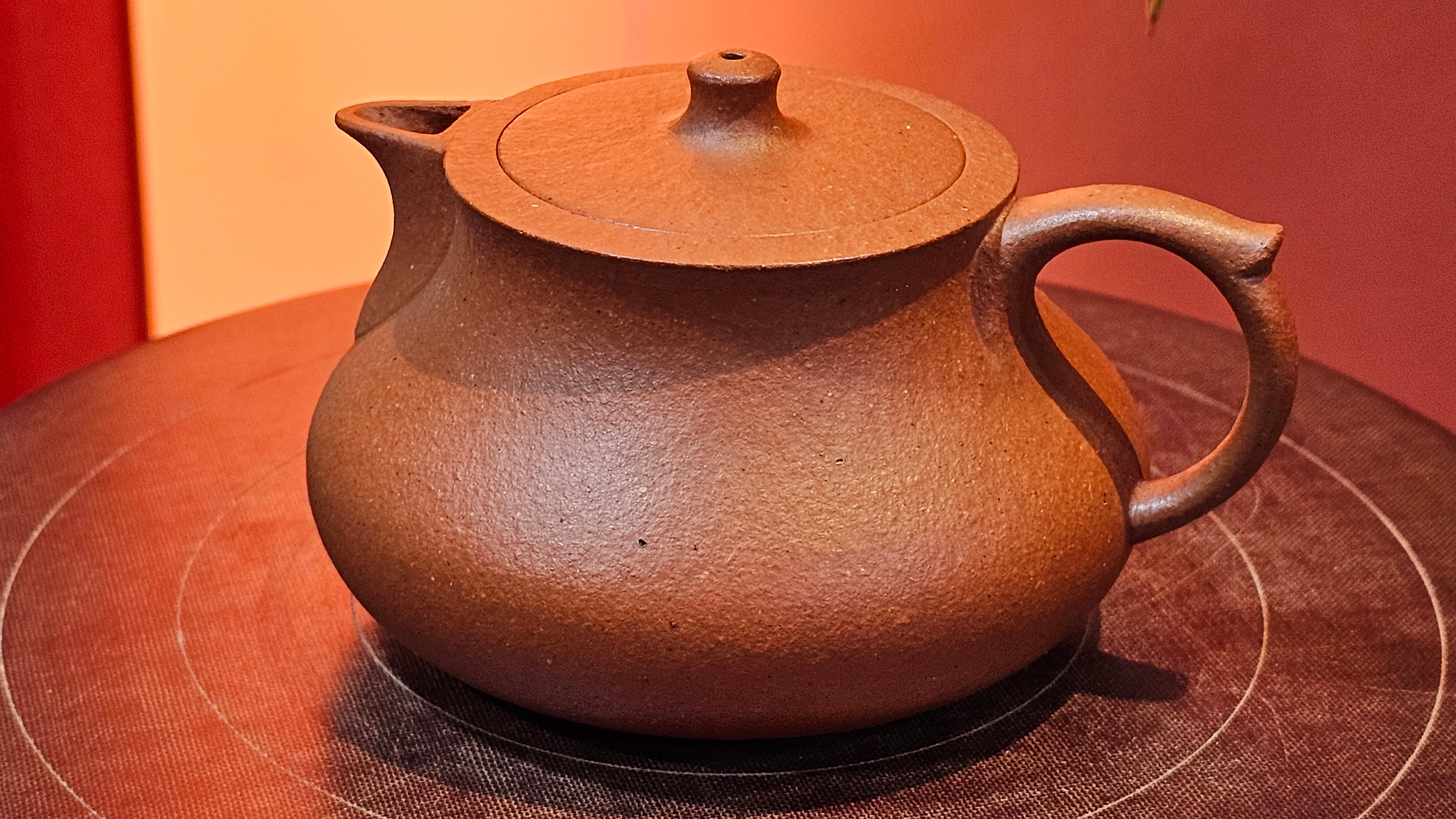 Le Rong 乐荣, 123.0ml, rare Zhu Sha 朱砂 (highest granularity form of ZhuNi), by Craftsman Gu Xiao Ming 顾小明 ~ Congratulations!to Mr S.L.! 2041hrs 13th Oct 2025, Copenhagen, Denmark🇩🇰!