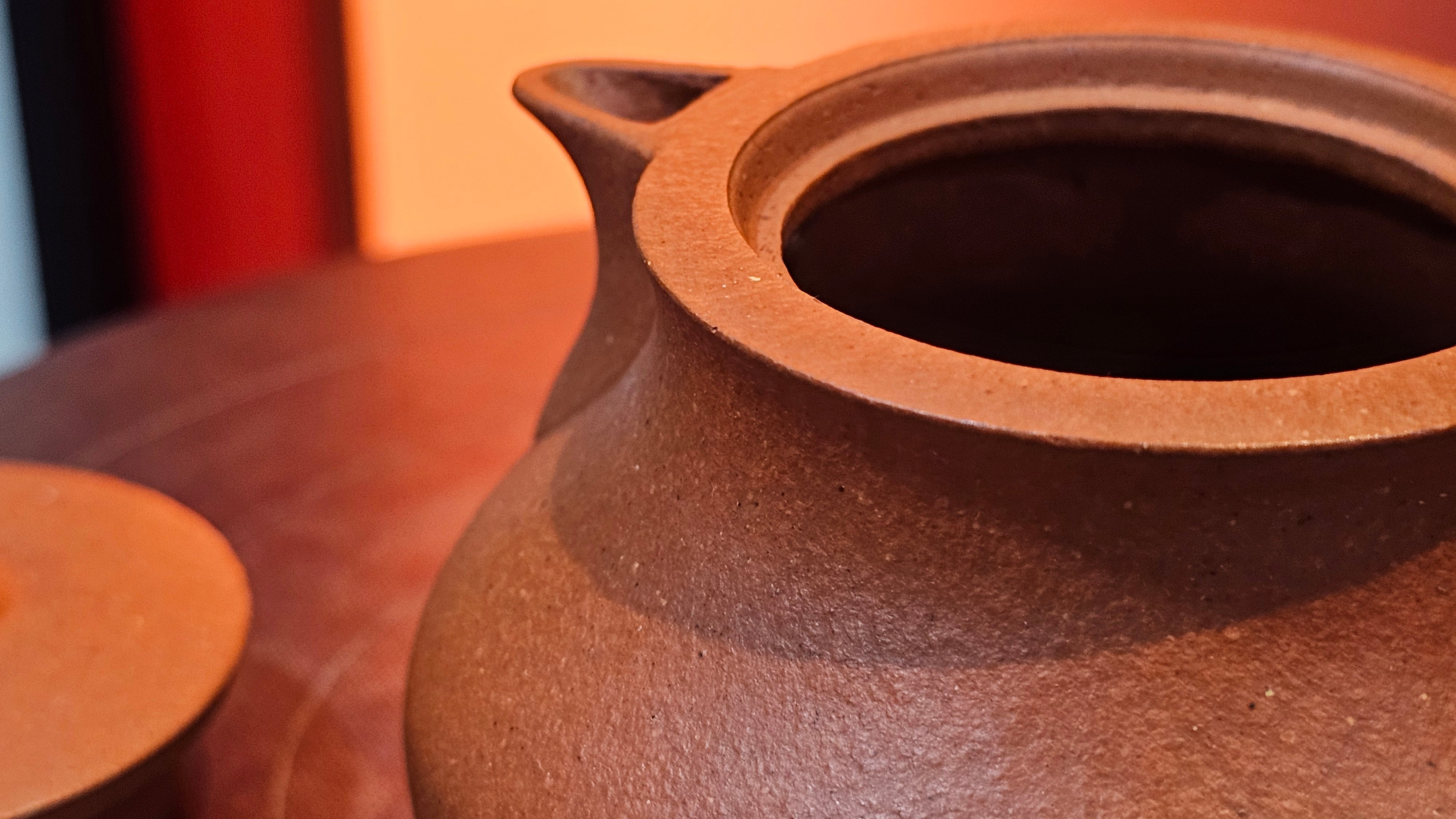 Le Rong 乐荣, 123.0ml, rare Zhu Sha 朱砂 (highest granularity form of ZhuNi), by Craftsman Gu Xiao Ming 顾小明 ~ Congratulations!to Mr S.L.! 2041hrs 13th Oct 2025, Copenhagen, Denmark🇩🇰!